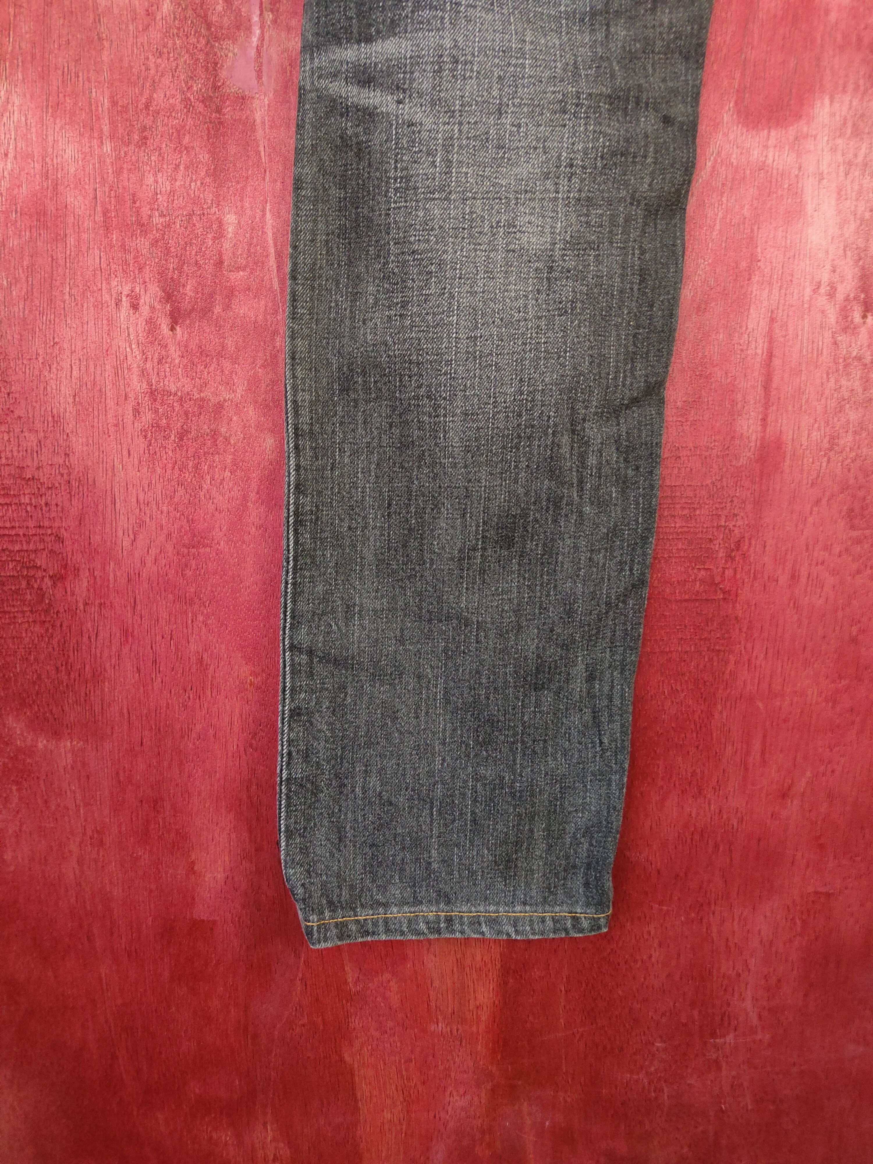 Levi's 513 Levis Black skinny Jeans denim pants vintage #4941 Size US 33 - 9 Thumbnail