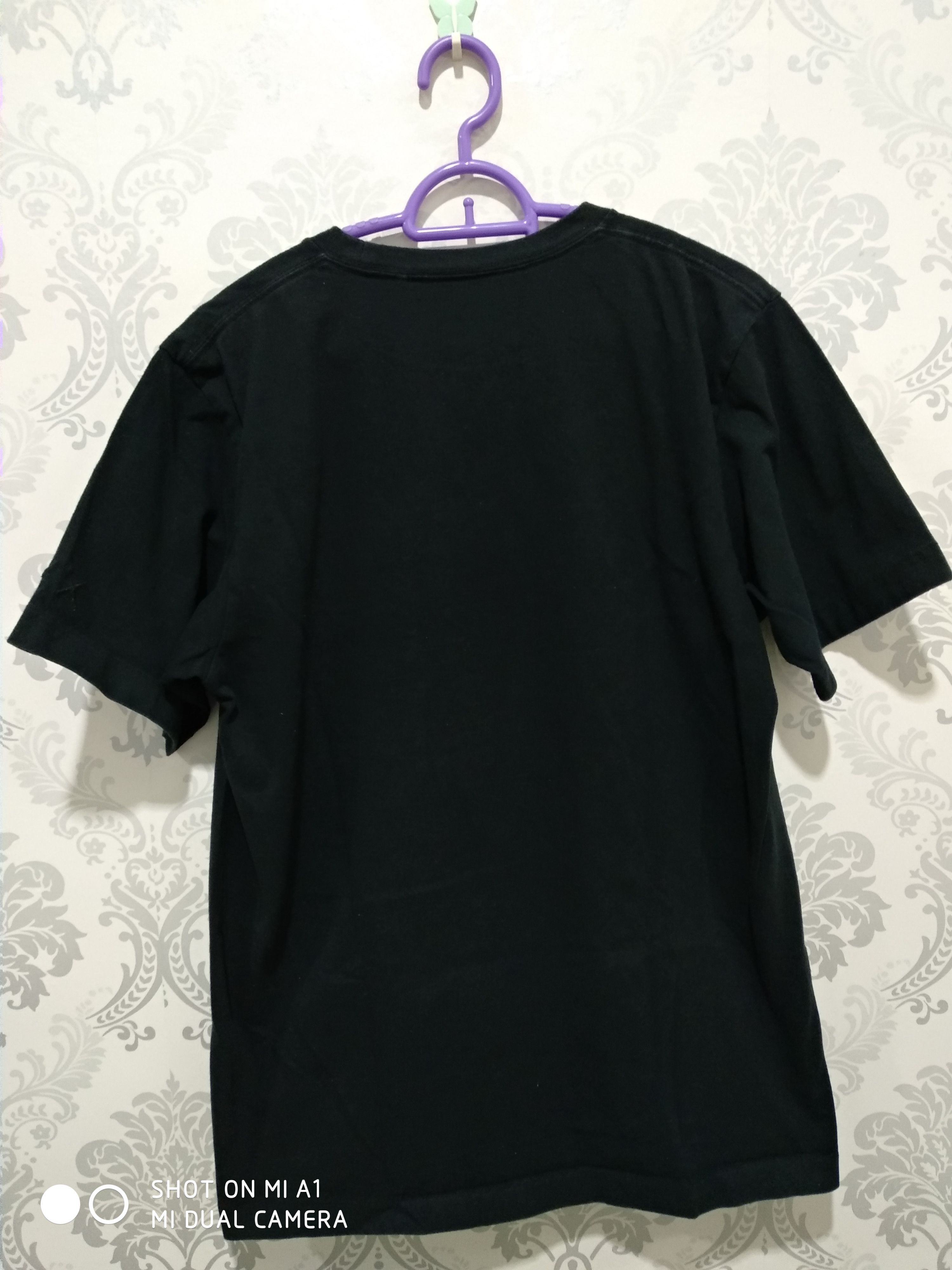 Kaws × Peanuts × Uniqlo Kaws X Peanuts X Uniqlo pocket tee Size US L / EU 52-54 / 3 - 4 Thumbnail