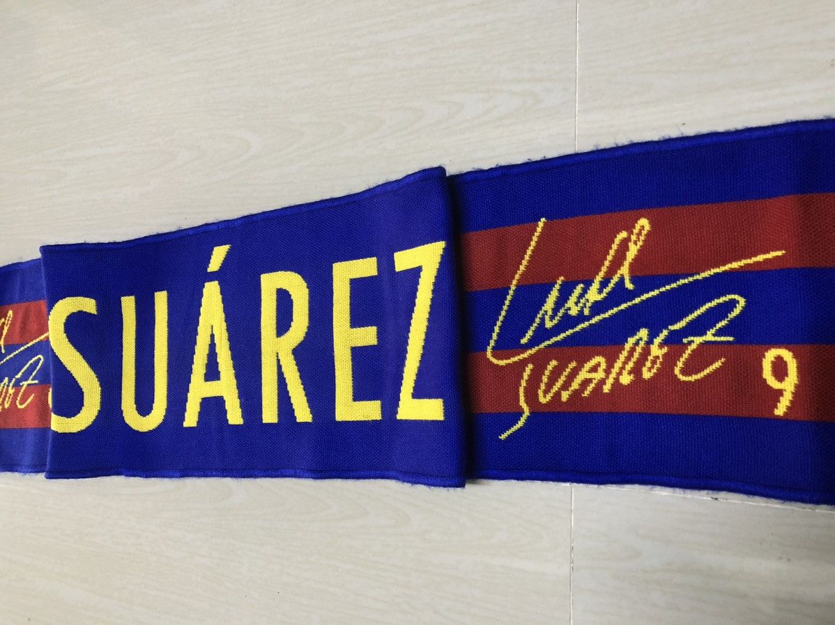 Vintage FC Barcelona SUAREZ scarf/muffler Size ONE SIZE - 2 Thumbnail