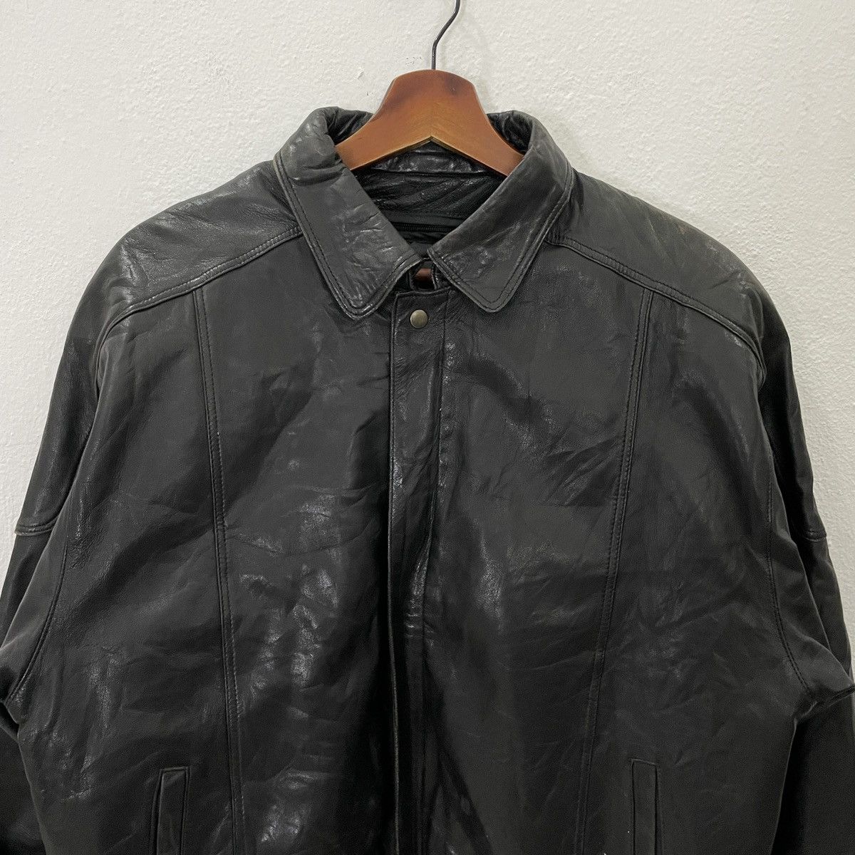 Vintage Vintage Shiang Sine Leather Jacket Size US L / EU 52-54 / 3 - 4 Thumbnail