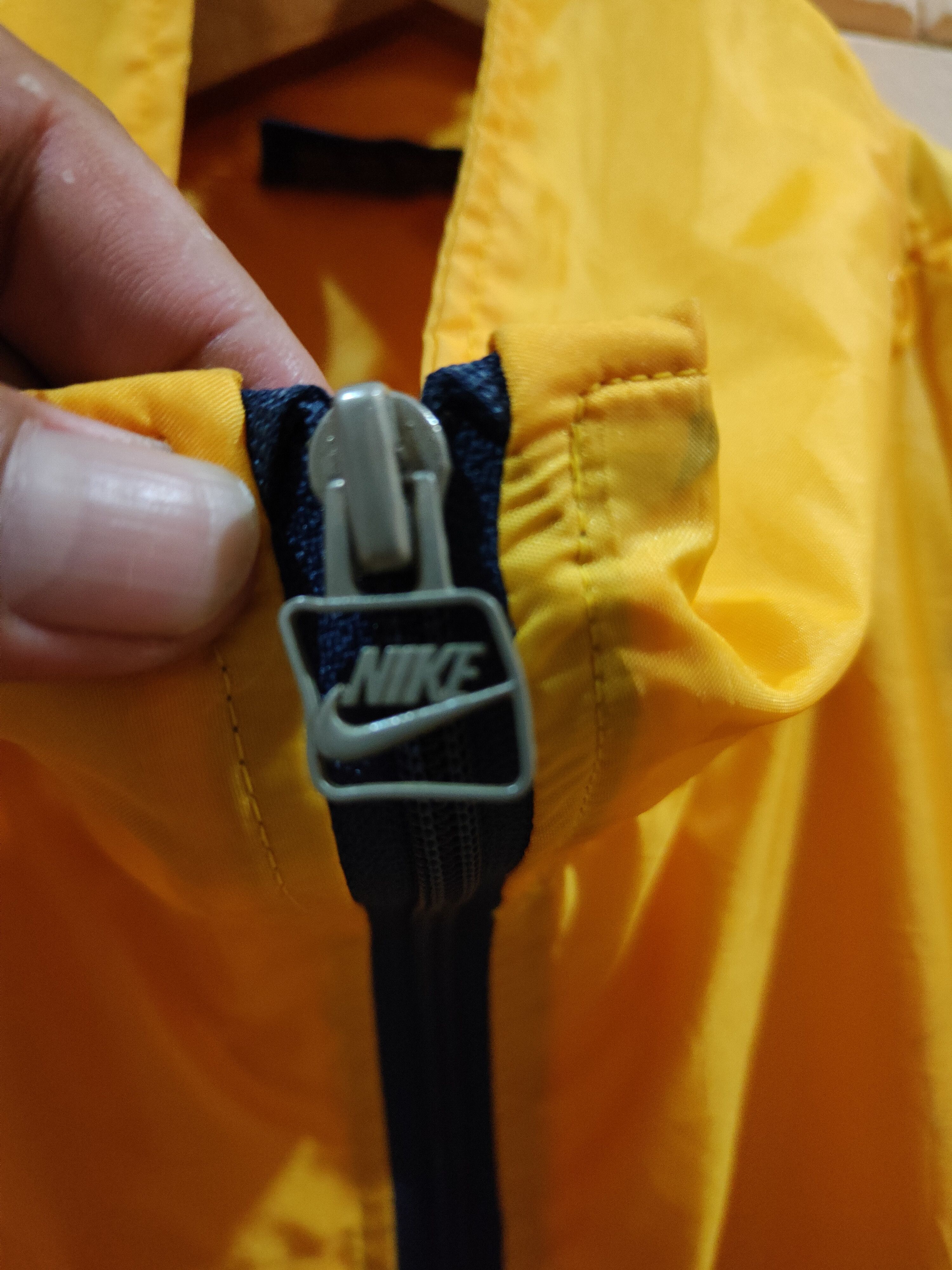 Nike × Vintage Vintage Nike Lightweight Windbreaker Size US M / EU 48-50 / 2 - 7 Thumbnail