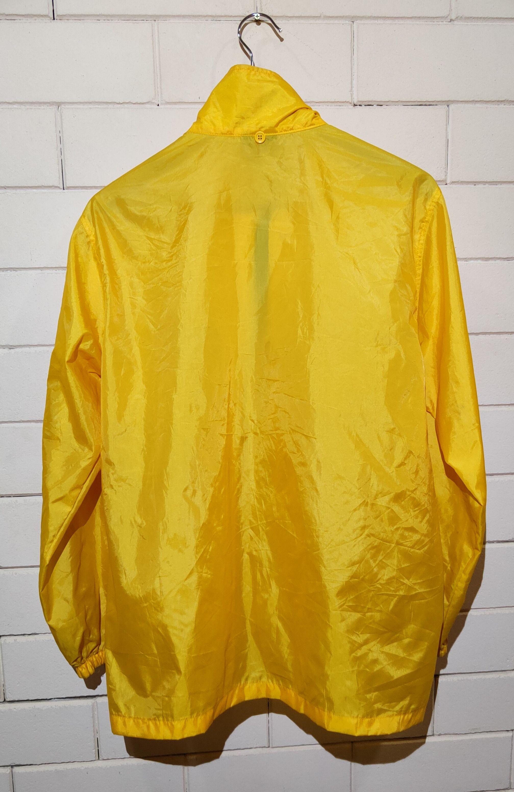 Nike × Vintage Vintage Nike Lightweight Windbreaker Size US M / EU 48-50 / 2 - 2 Thumbnail