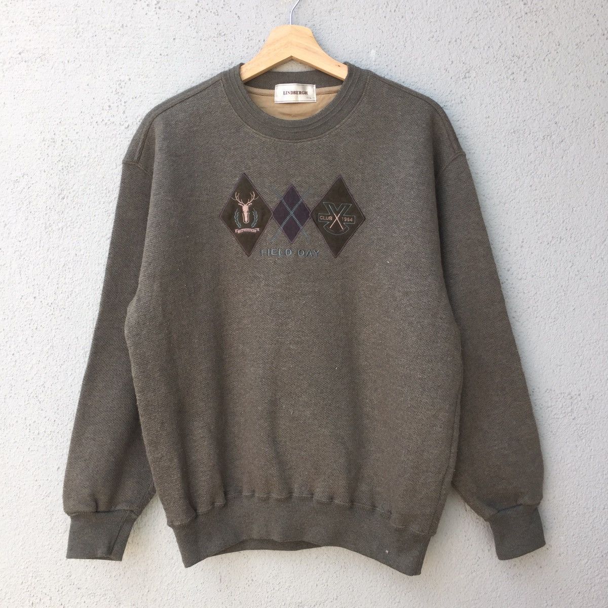 Lindbergh Vintage Lindbergh Diamond Embroidery Logo Sweatshirt Size US L / EU 52-54 / 3 - 1 Thumbnail