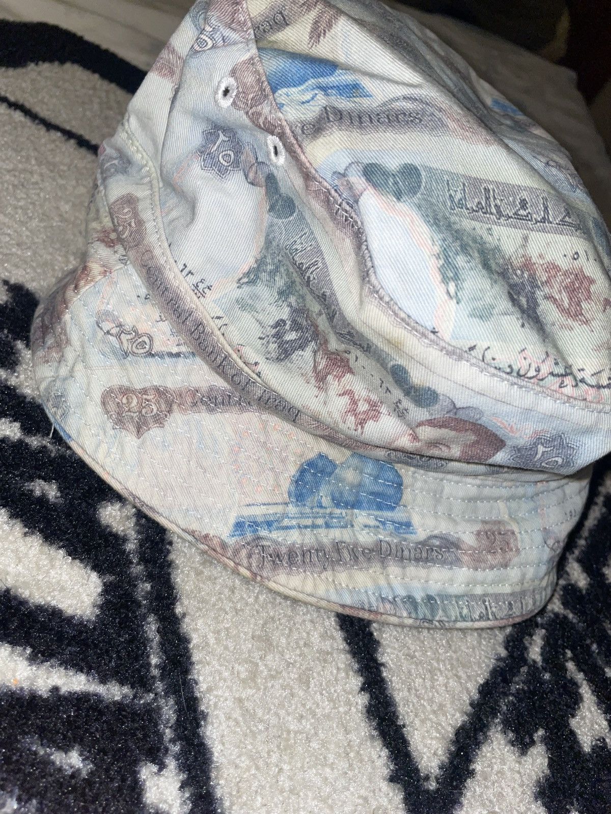 Fucking Awesome Fucking Awesome Sudam Hussein Momey bucket Size ONE SIZE - 3 Thumbnail