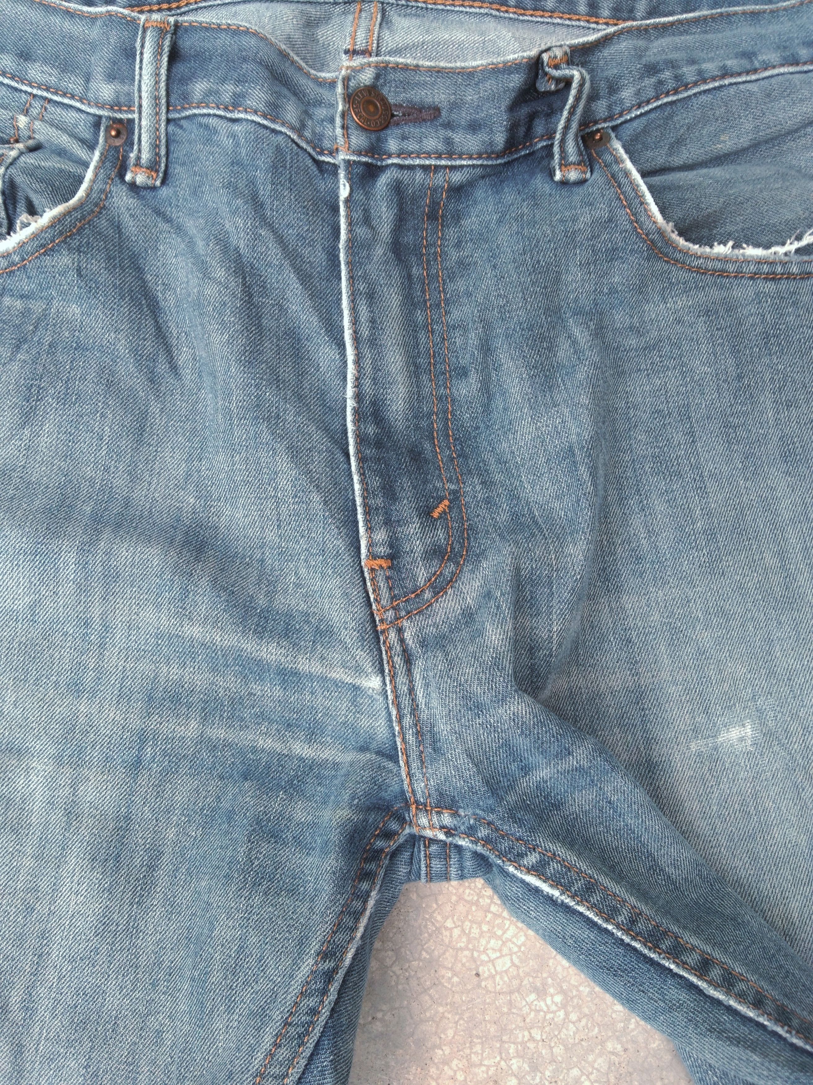 Levi's Vintage Levi's Jeans 559 Faded Blue Distressed Denim 36x34 Size US 36 / EU 52 - 7 Thumbnail