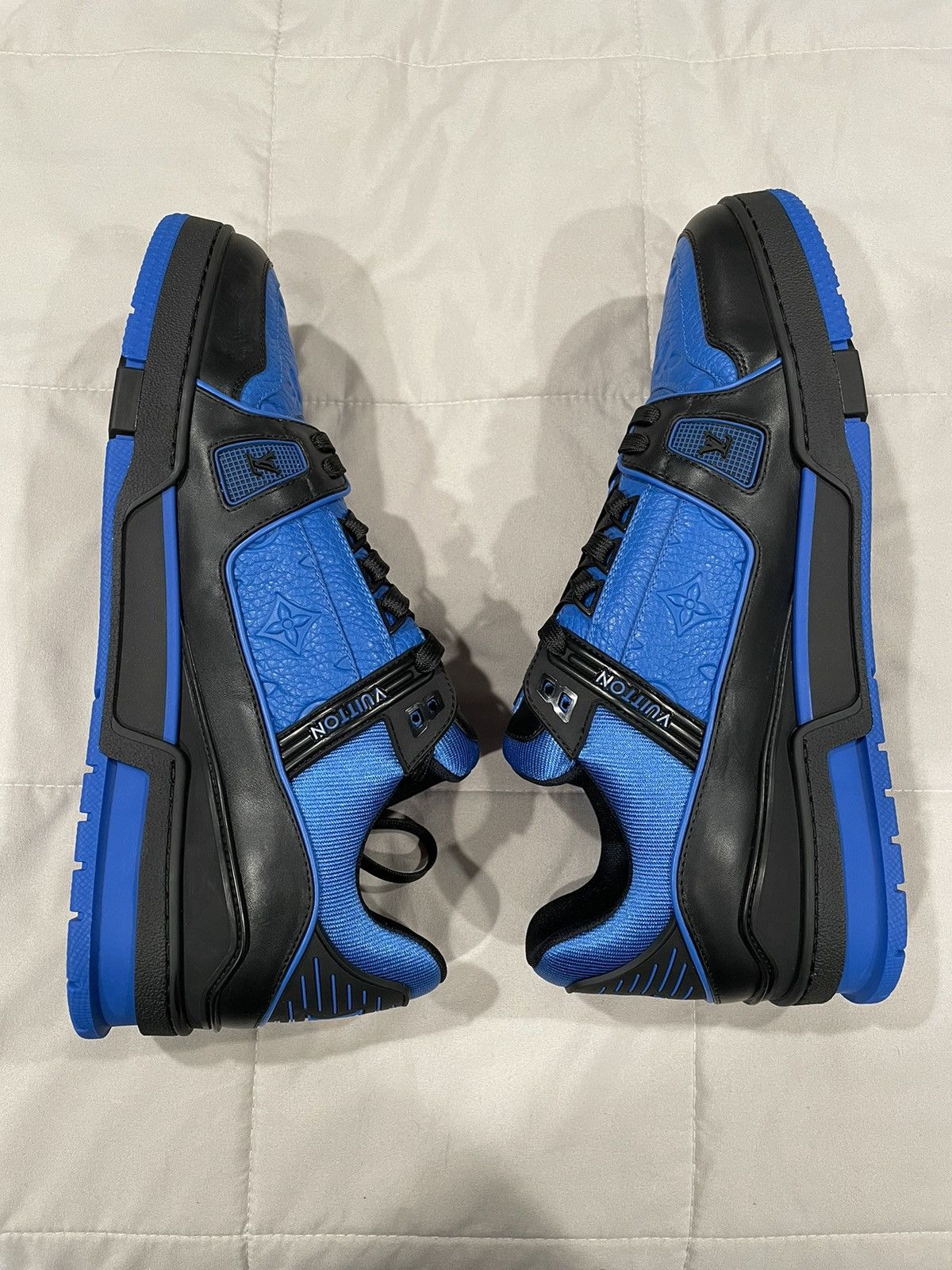 Louis Vuitton Louis Vuitton Black and Blue Trainer Sneaker Size US 11 / EU 44 - 8 Thumbnail