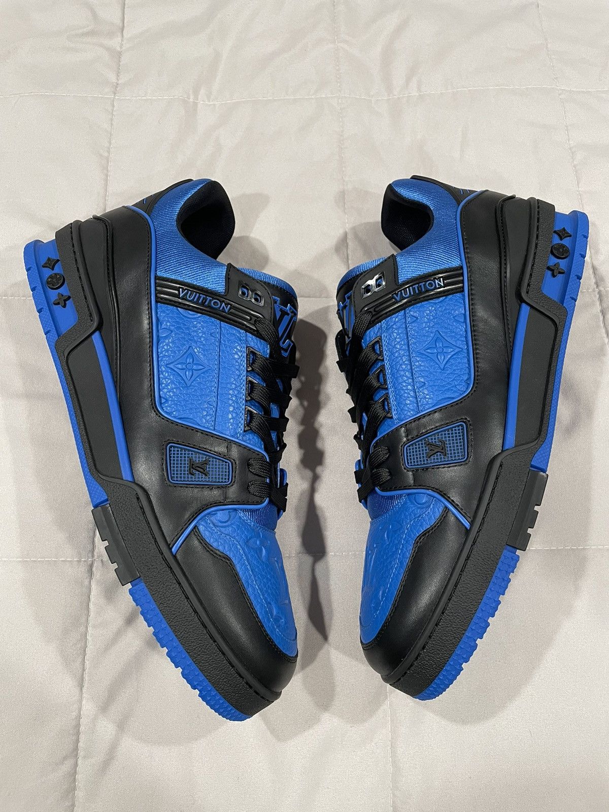 Louis Vuitton Louis Vuitton Black and Blue Trainer Sneaker Size US 11 / EU 44 - 6 Thumbnail