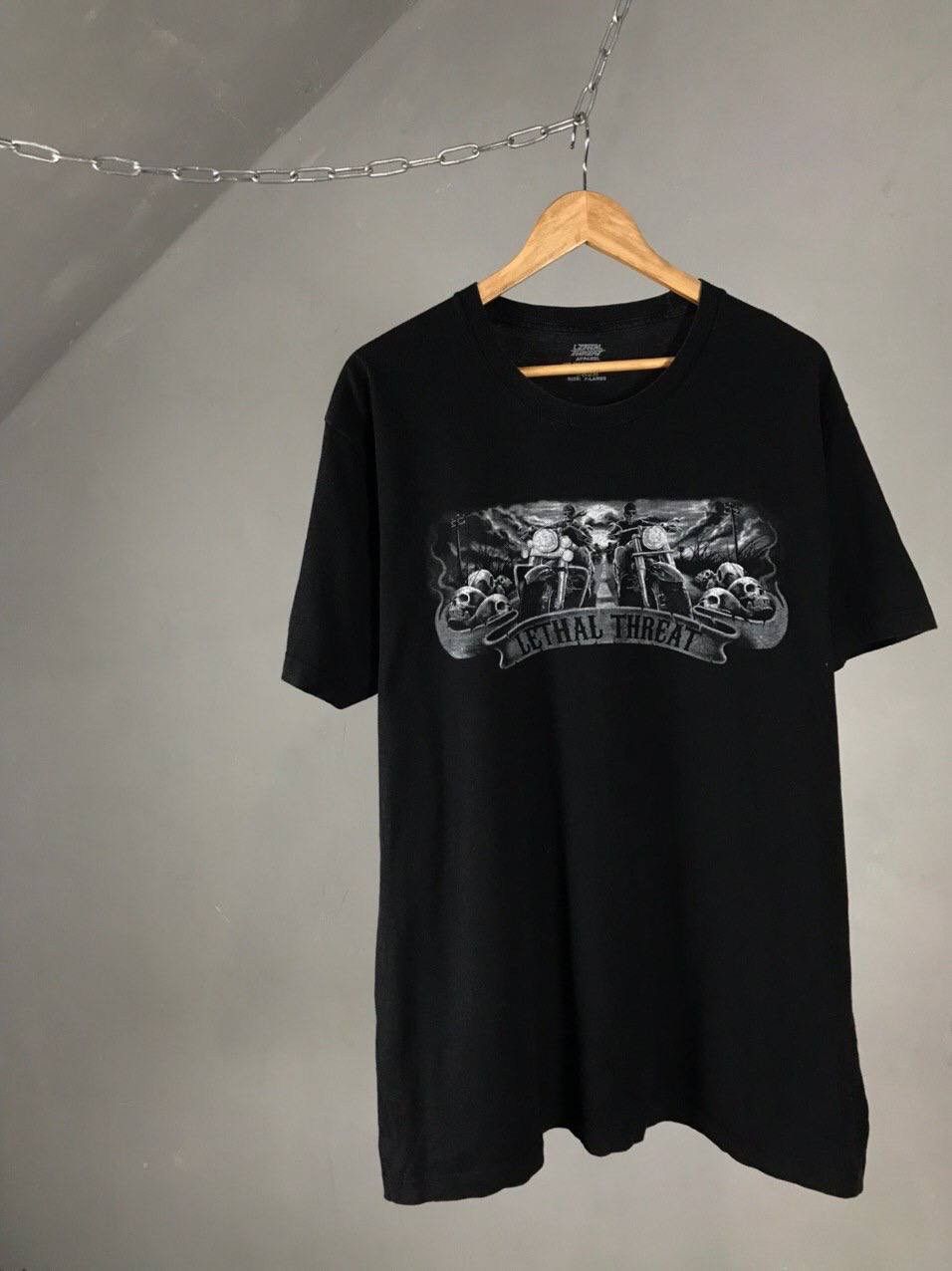 Vintage Vintage black rock tee made in USA Size US XL / EU 56 / 4 - 1 Thumbnail