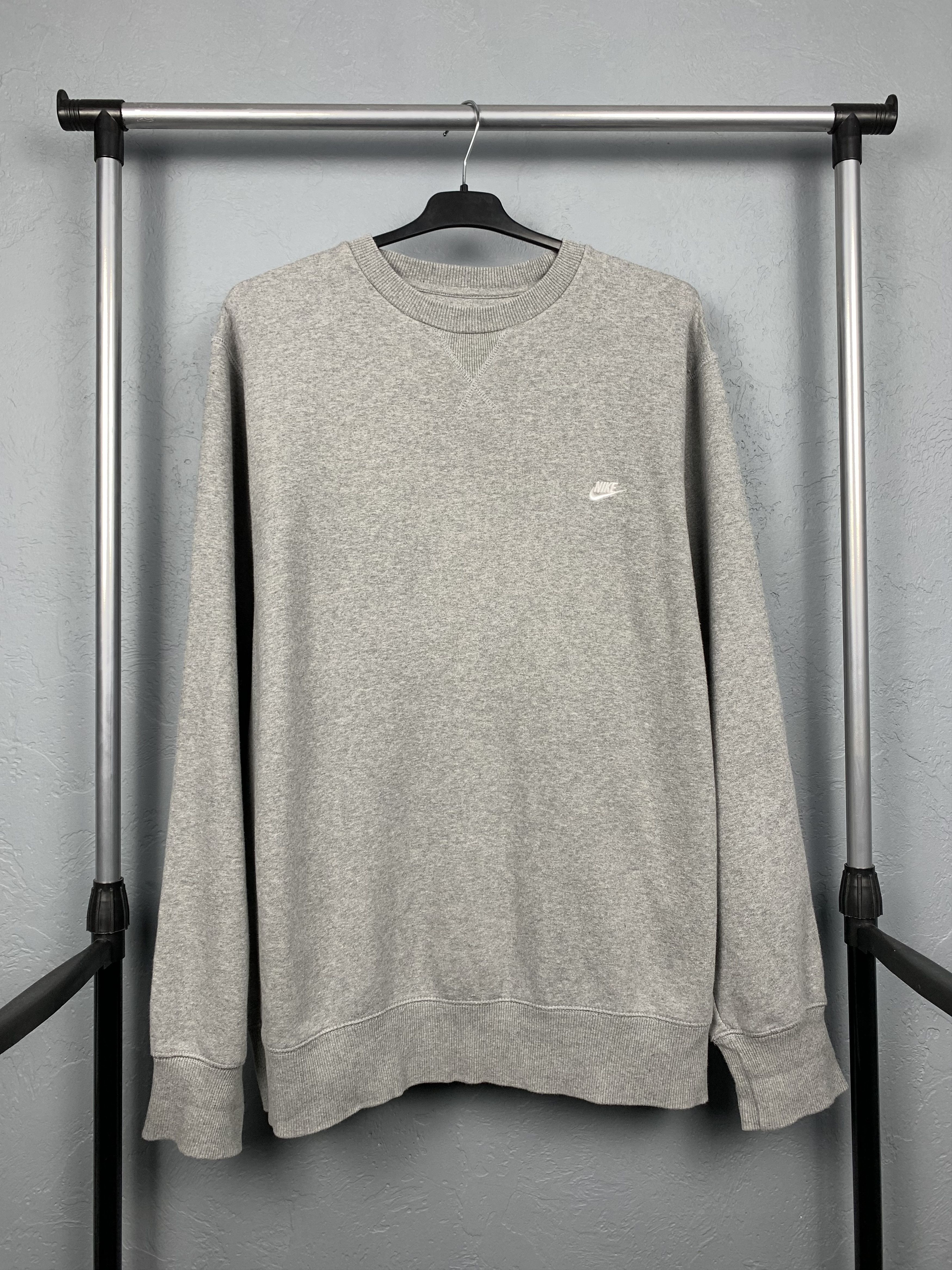 Nike Nike Vintage Mens Sweatshirt Y2K Size US XL / EU 56 / 4 - 1 Thumbnail