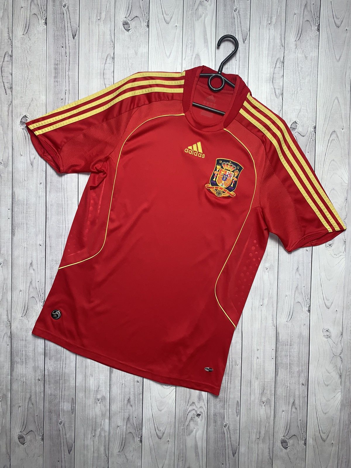Vintage Spain adidas soccer jersey size M