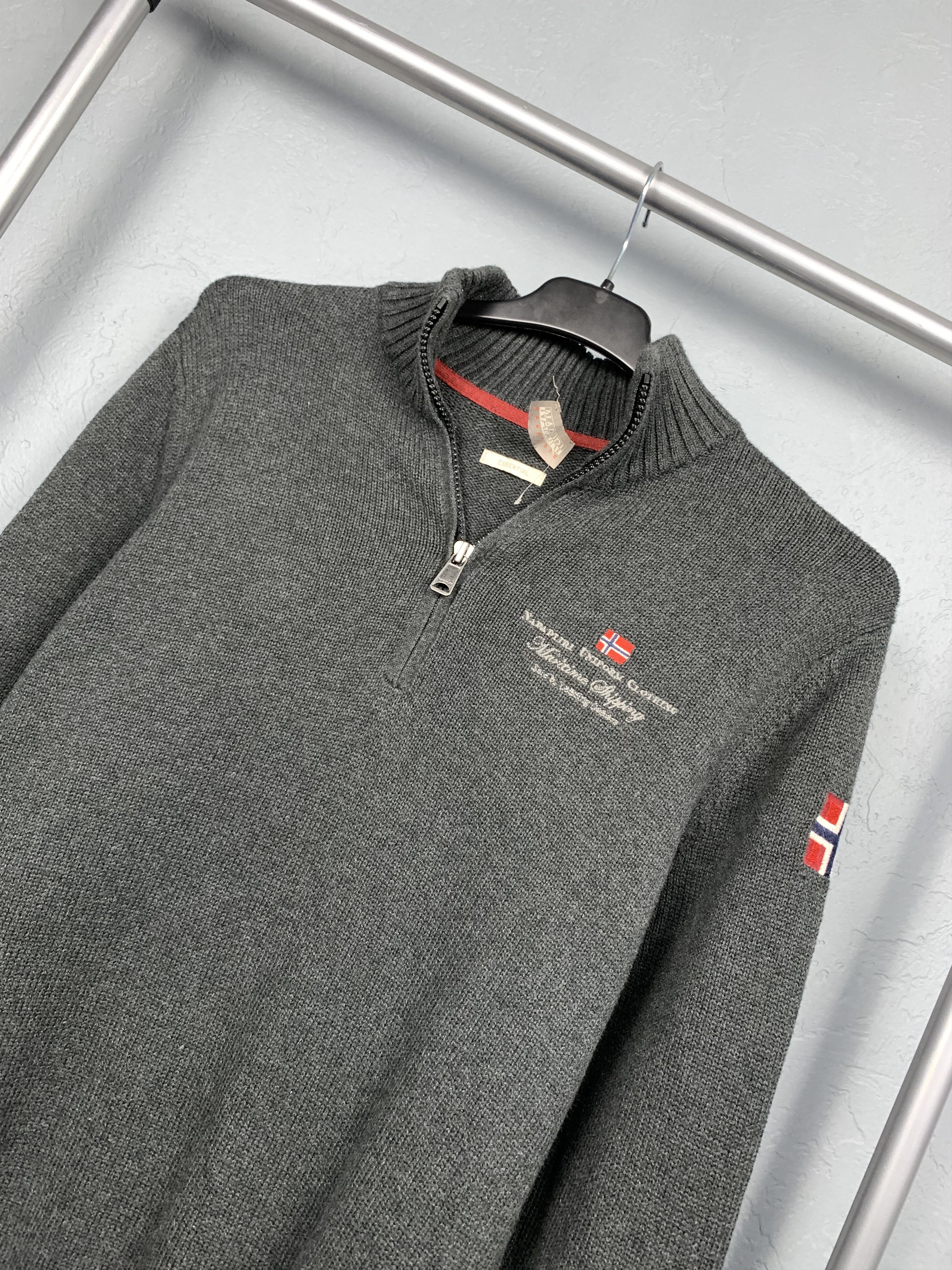 Napapijri Napapijri Vintage Quarter Zip Mens Knit Sweater Size US S / EU 44-46 / 1 - 2 Thumbnail