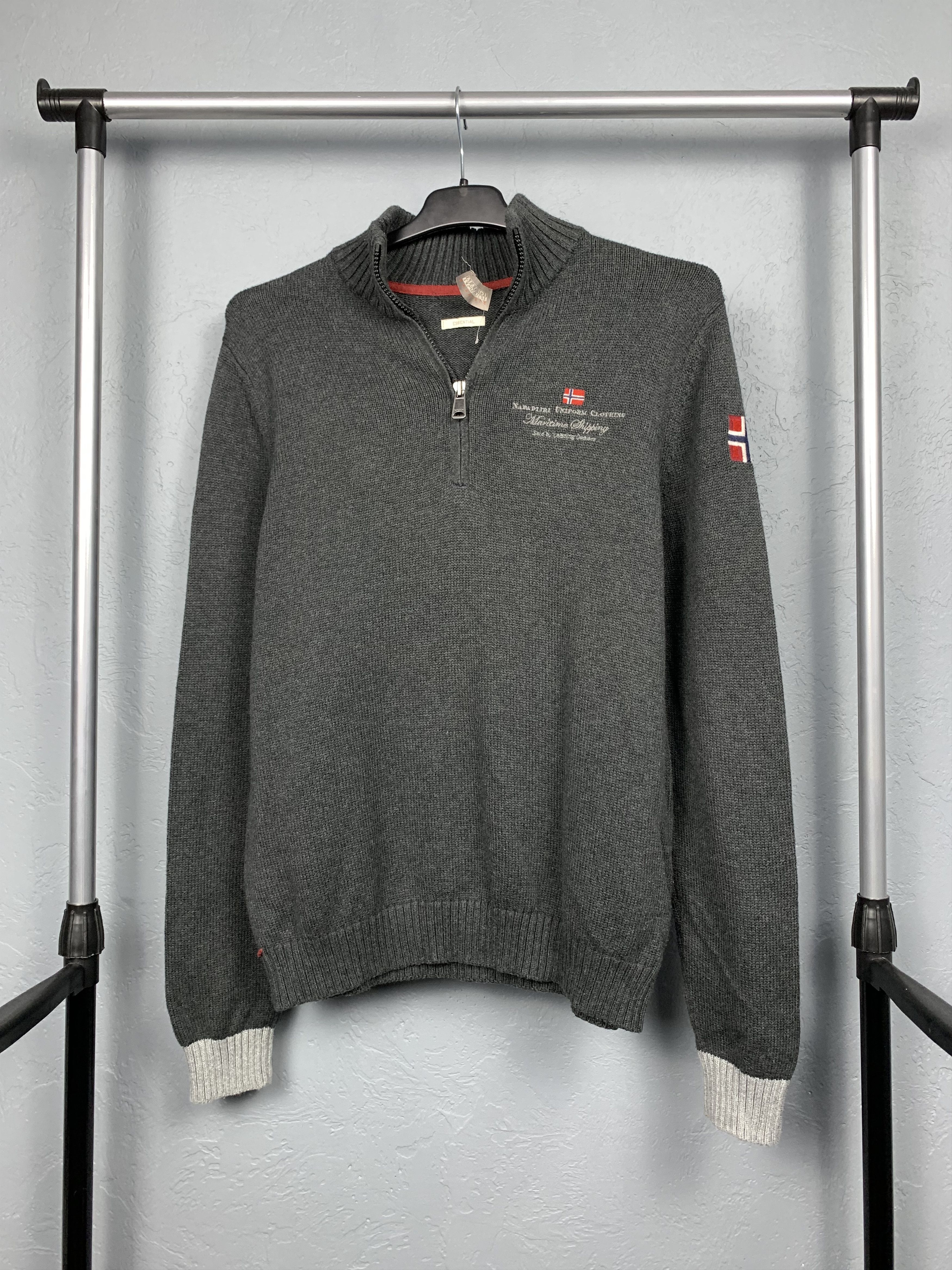Napapijri Napapijri Vintage Quarter Zip Mens Knit Sweater Size US S / EU 44-46 / 1 - 1 Thumbnail