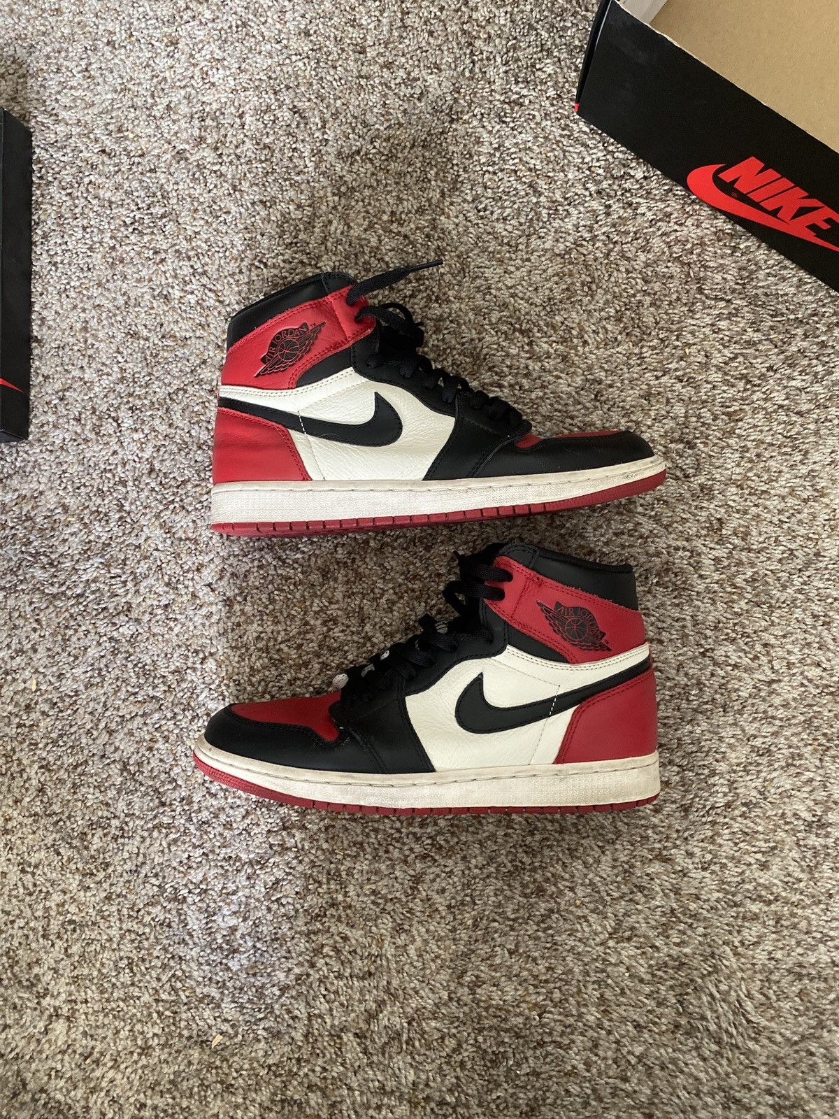 bred toes air jordan 1