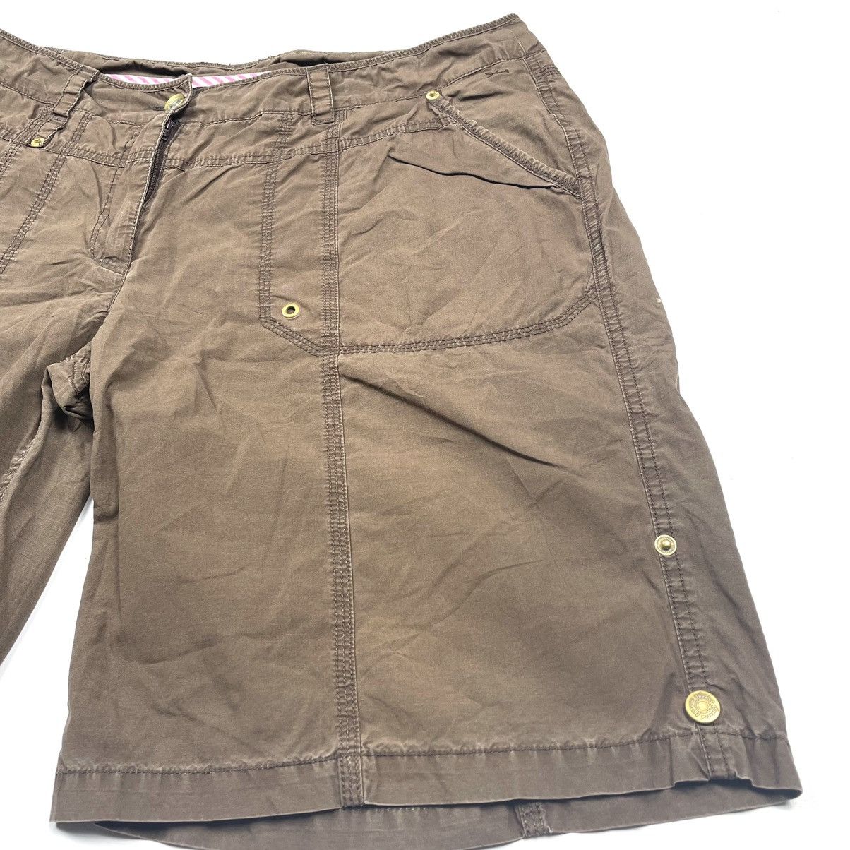 Japanese Brand × Vintage Y2K Vintage Brown Shorts Like Cactus Jack Size US 34 / EU 50 - 2 Thumbnail