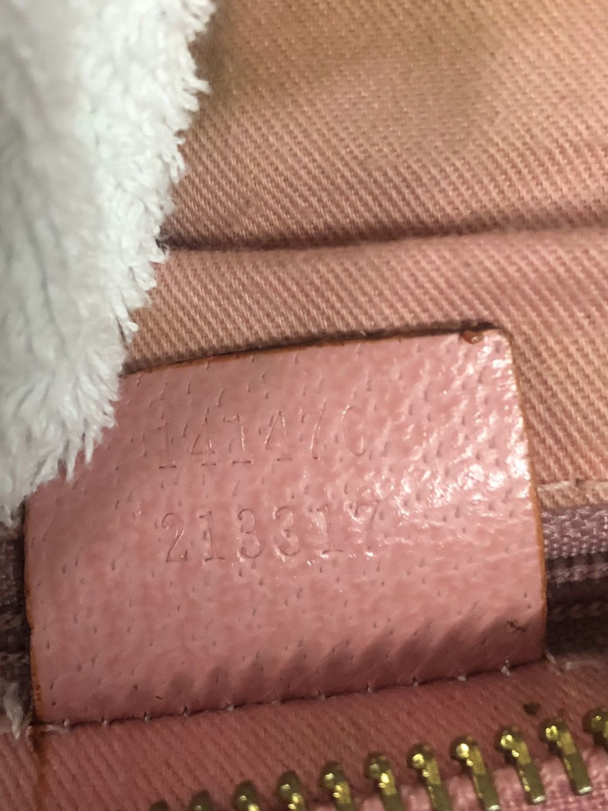 AUTHENTIC GUCCI SHOULDER MONOGRAM X VINTAGE