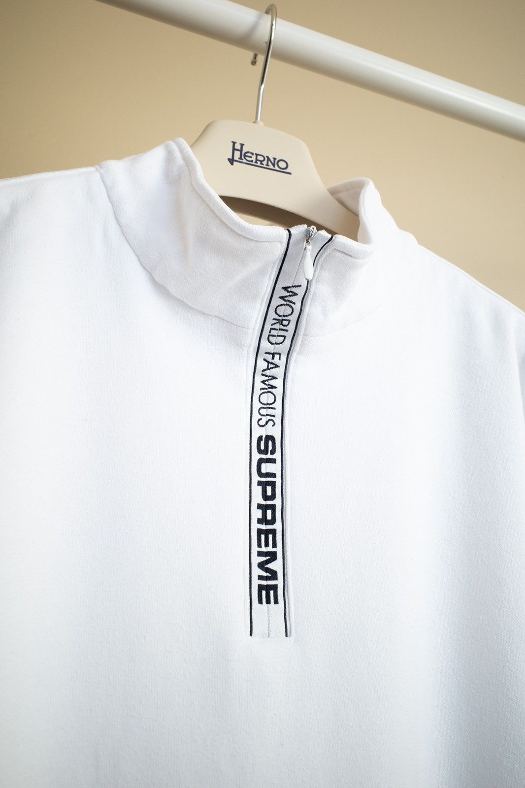 Supreme Supreme World Famous Quarter Zip - White - L Size US L / EU 52-54 / 3 - 13 Thumbnail