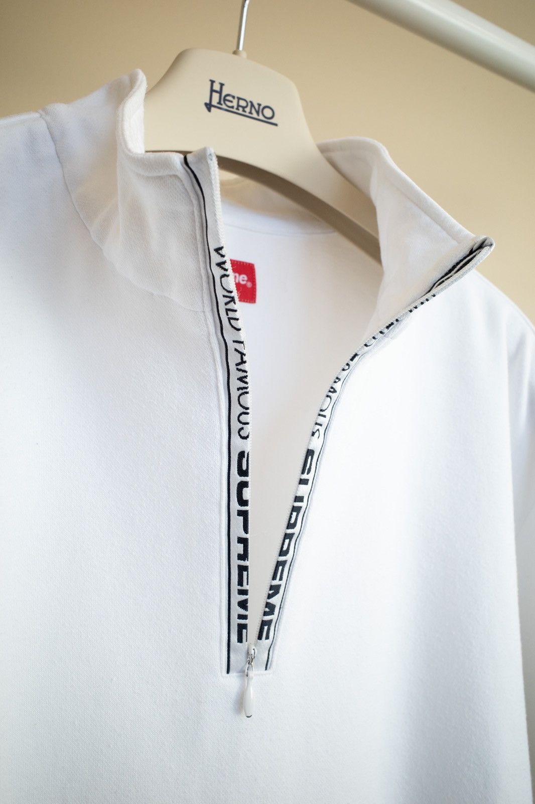 Supreme Supreme World Famous Quarter Zip - White - L Size US L / EU 52-54 / 3 - 14 Thumbnail