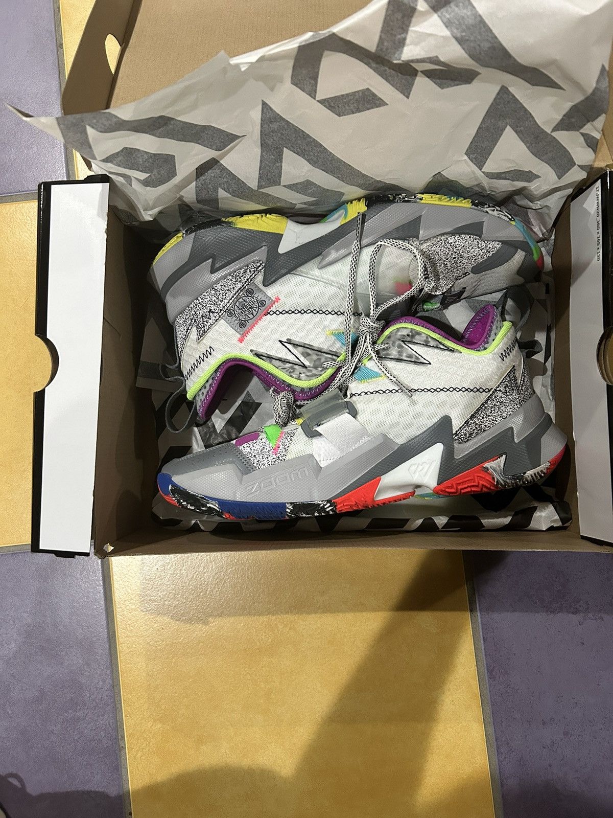 Nike Westbrook Why Not Zer0.3 Zer0 Noise Size US 11.5 / EU 44-45 - 2 Thumbnail