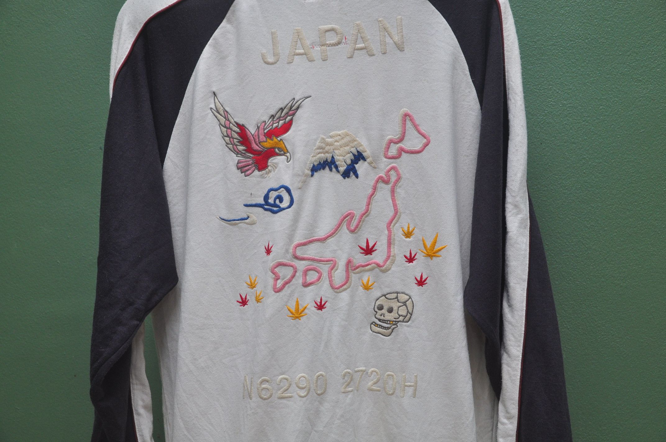Designer × Japanese Brand × Vintage Sukajan Japanese Marijuana Sweater Size US L / EU 52-54 / 3 - 6 Thumbnail
