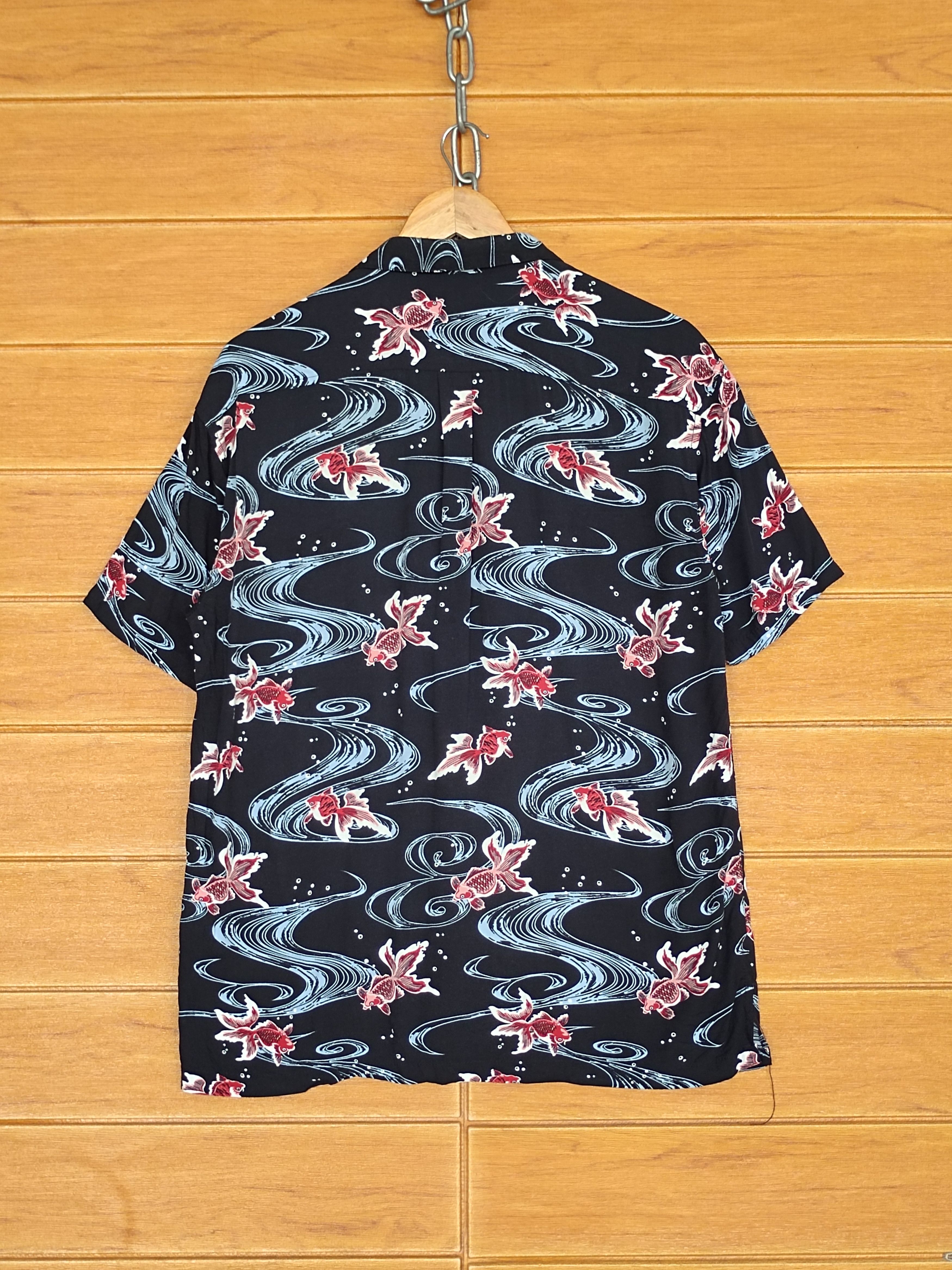 Karakuri Tamashii Japanese Hawaiian RESTORATION Goldfish Rayon Shirt Size US M / EU 48-50 / 2 - 10 Thumbnail