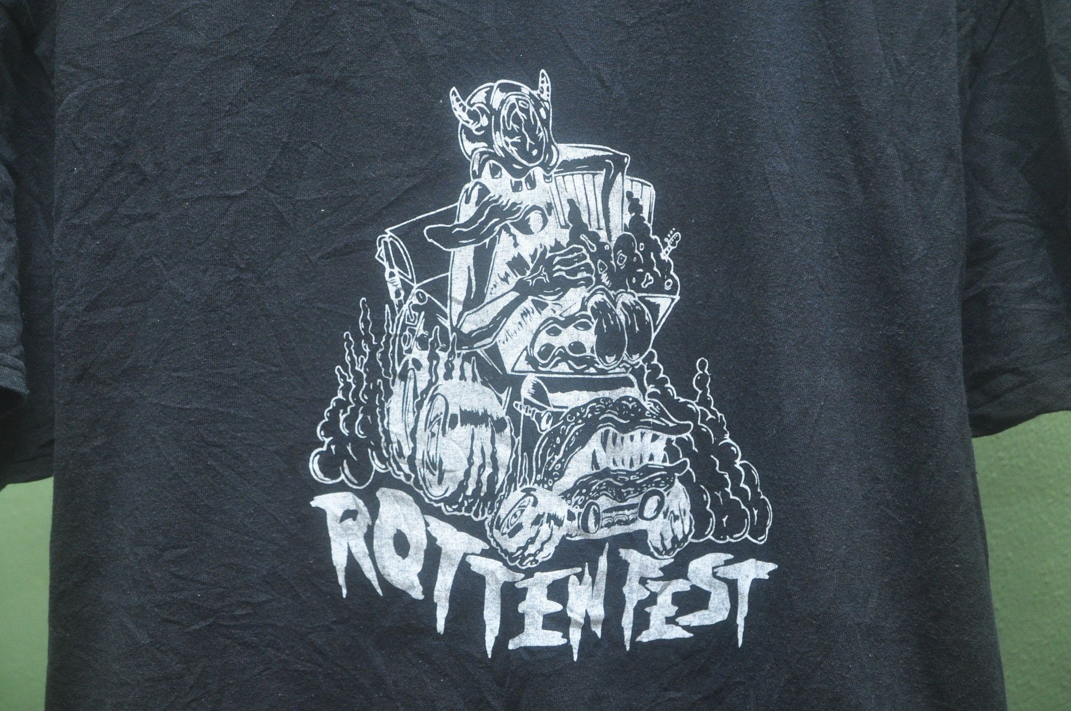 Band Tees × Japanese Brand Rotten Fest Heavy Metal Extreme Music Show Shirt Size US L / EU 52-54 / 3 - 4 Thumbnail