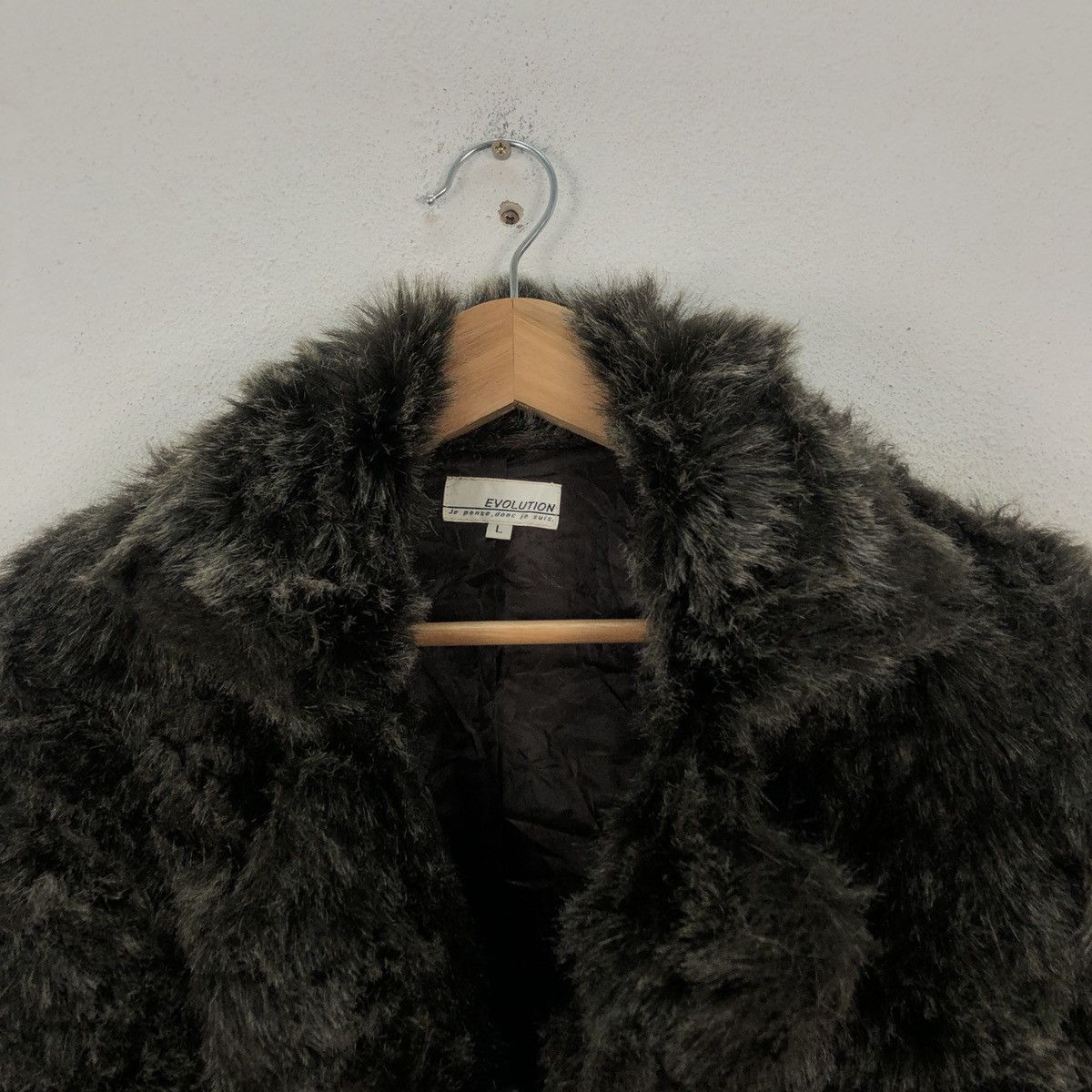 Japanese Brand Evolution Faux Fur Size L / US 10 / IT 46 - 2 Thumbnail