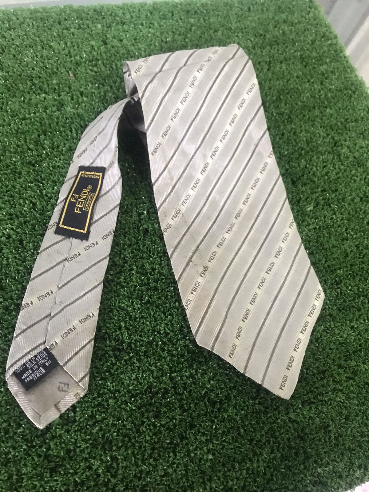 fendi men tie