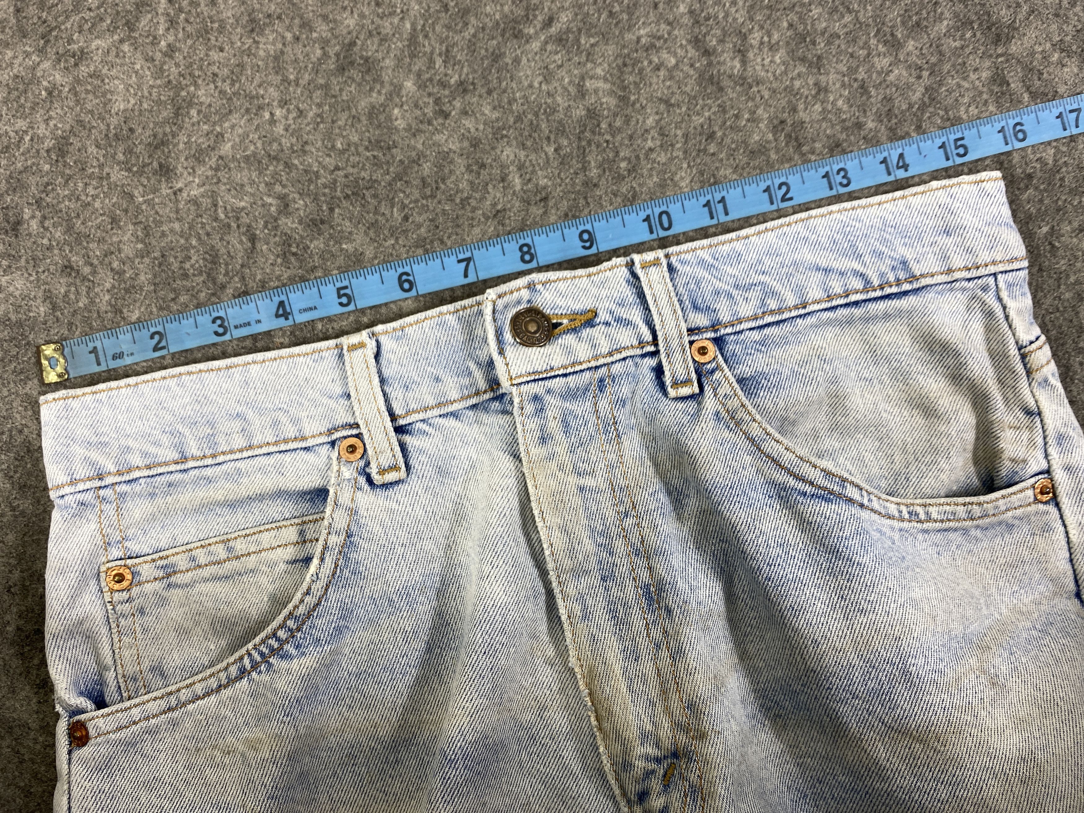 Levi's Light Blue Wash Vintage Levis 610 Orange Tab 31x28 - JN3230 Size US 31 - 5 Thumbnail