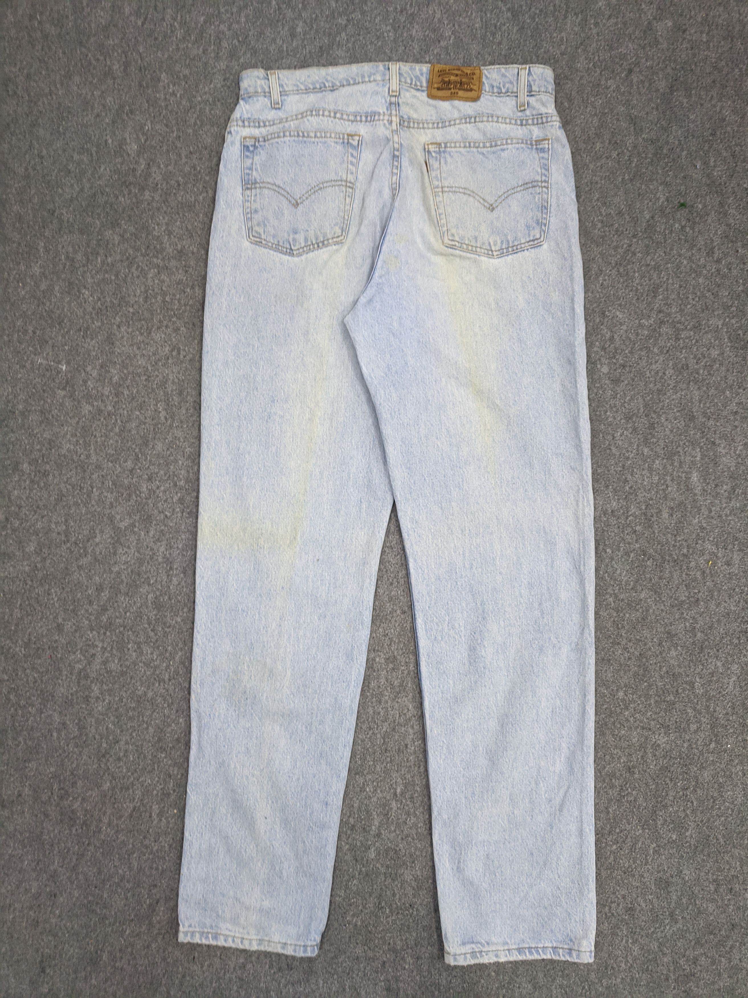 Levi's Vintage 90s Levis 540 Relaxed Fit Lightwash Jeans DP0707 Size US 35 - 3 Thumbnail