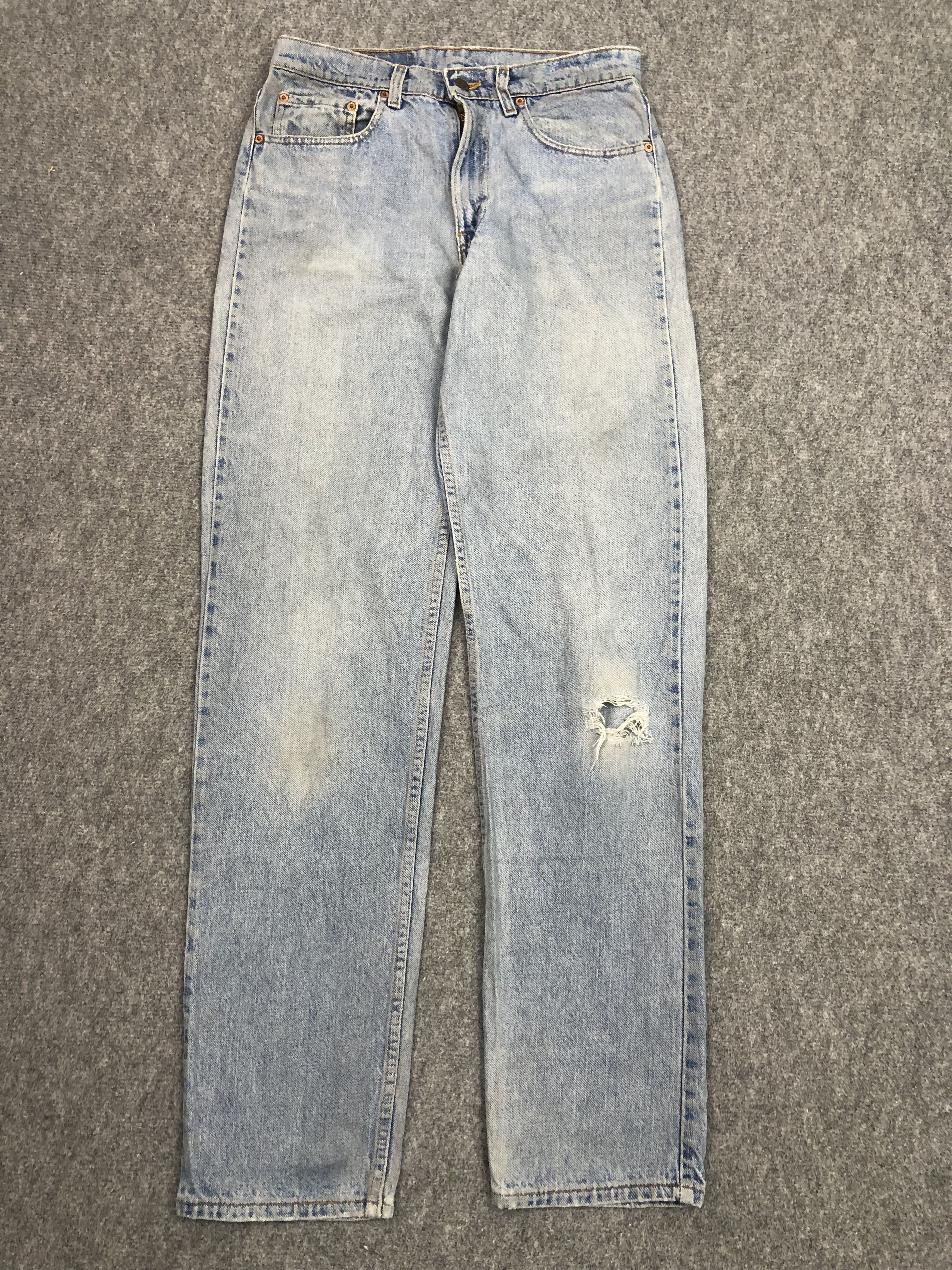 image of 90's Levis 555 Lightwash Jeans in Light Blue Jeans, Men's (Size 31)
