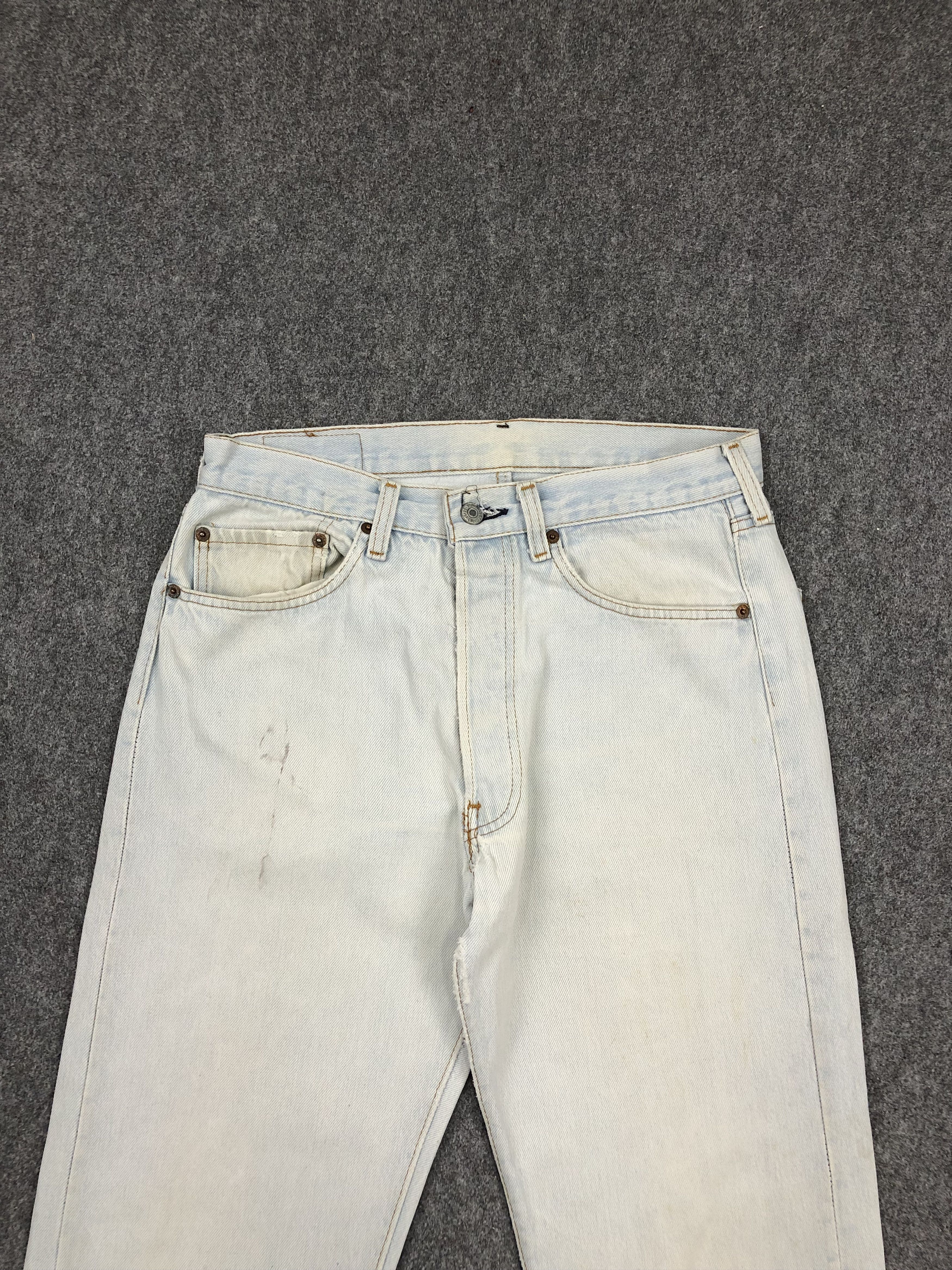 Levi's Vintage 80s Levis 501 Light Wash Jeans DP1600 Size US 30 / EU 46 - 2 Thumbnail
