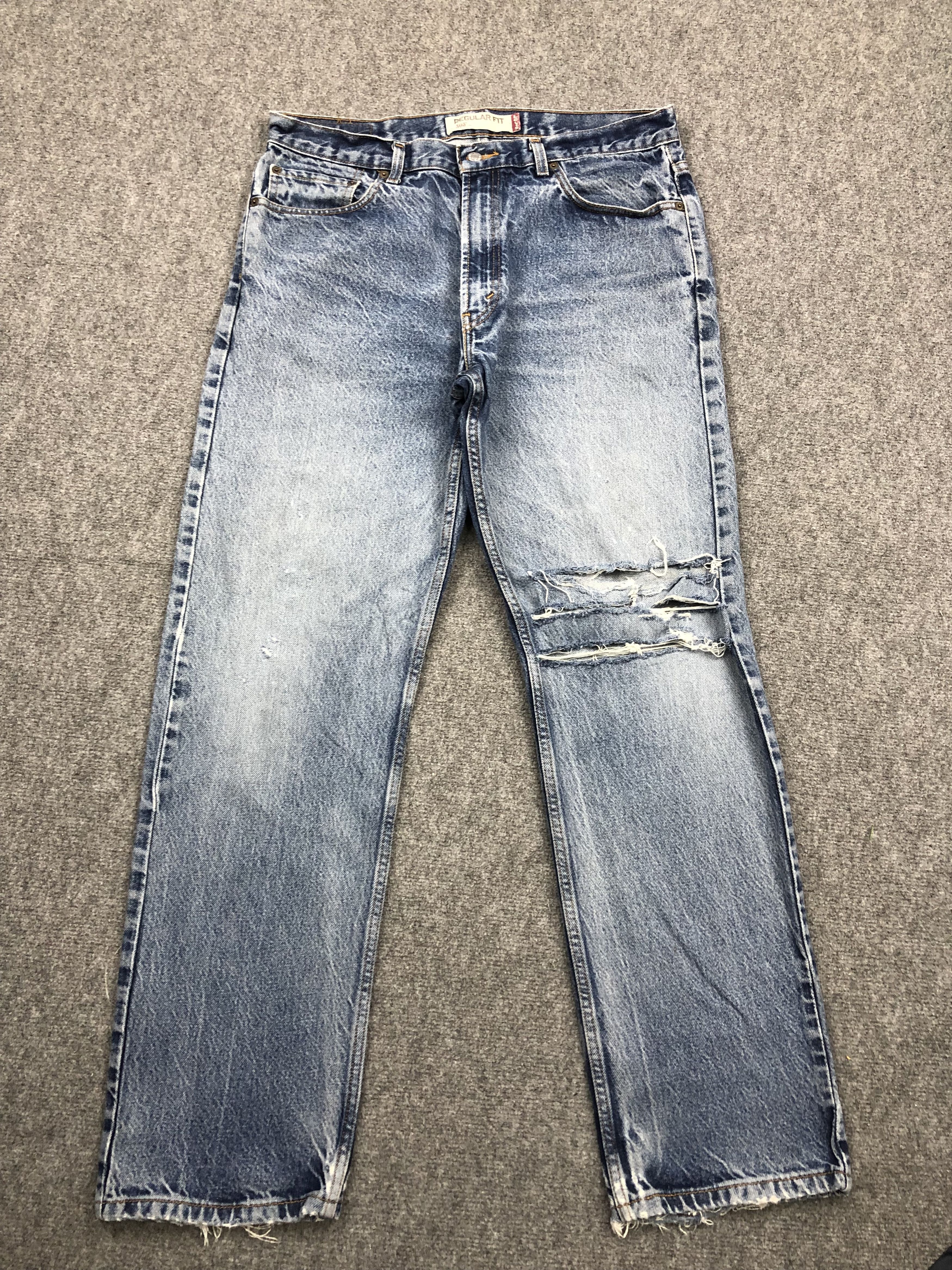 Levi's Faded Blue Vintage Levis 505 Jeans DP1603 Size US 37 - 1 Thumbnail