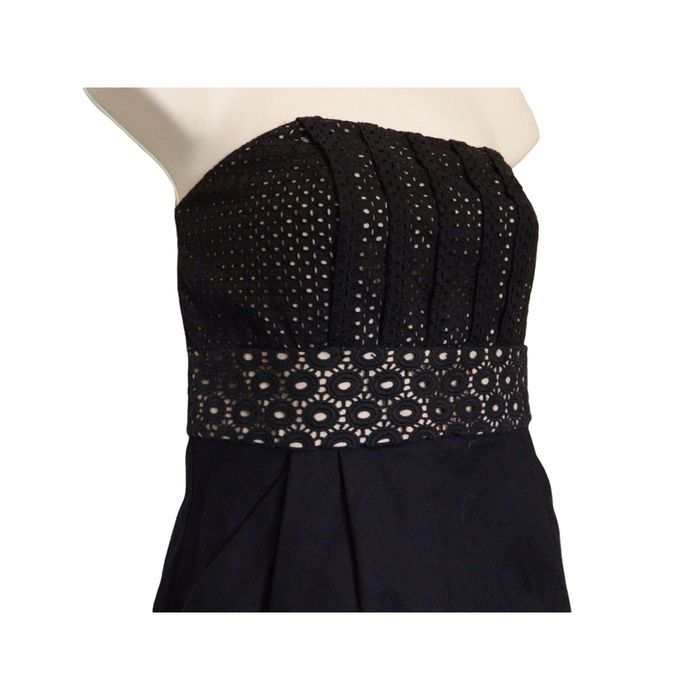 Robe De Cocktail Ann Taylor - Taille 6P (petite) - Noire, Haut Dentelle Et Bas Transparent - Sans Bretelles, Longueur Mini