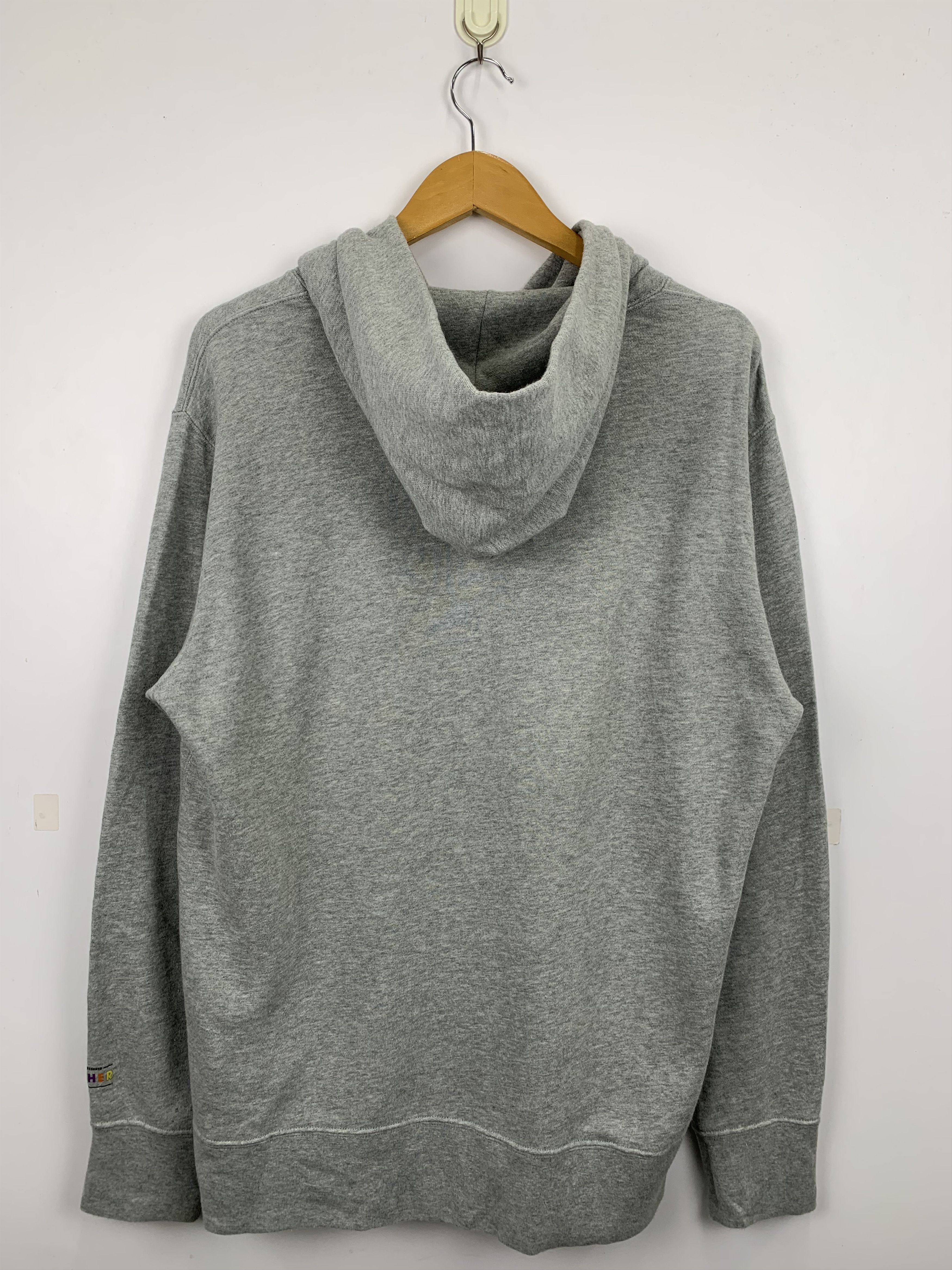 Japanese Brand × Pharrell × Uniqlo Uniqlo Pharrell William Hoodie Jumper Hoodie Jacket Size US L / EU 52-54 / 3 - 2 Thumbnail