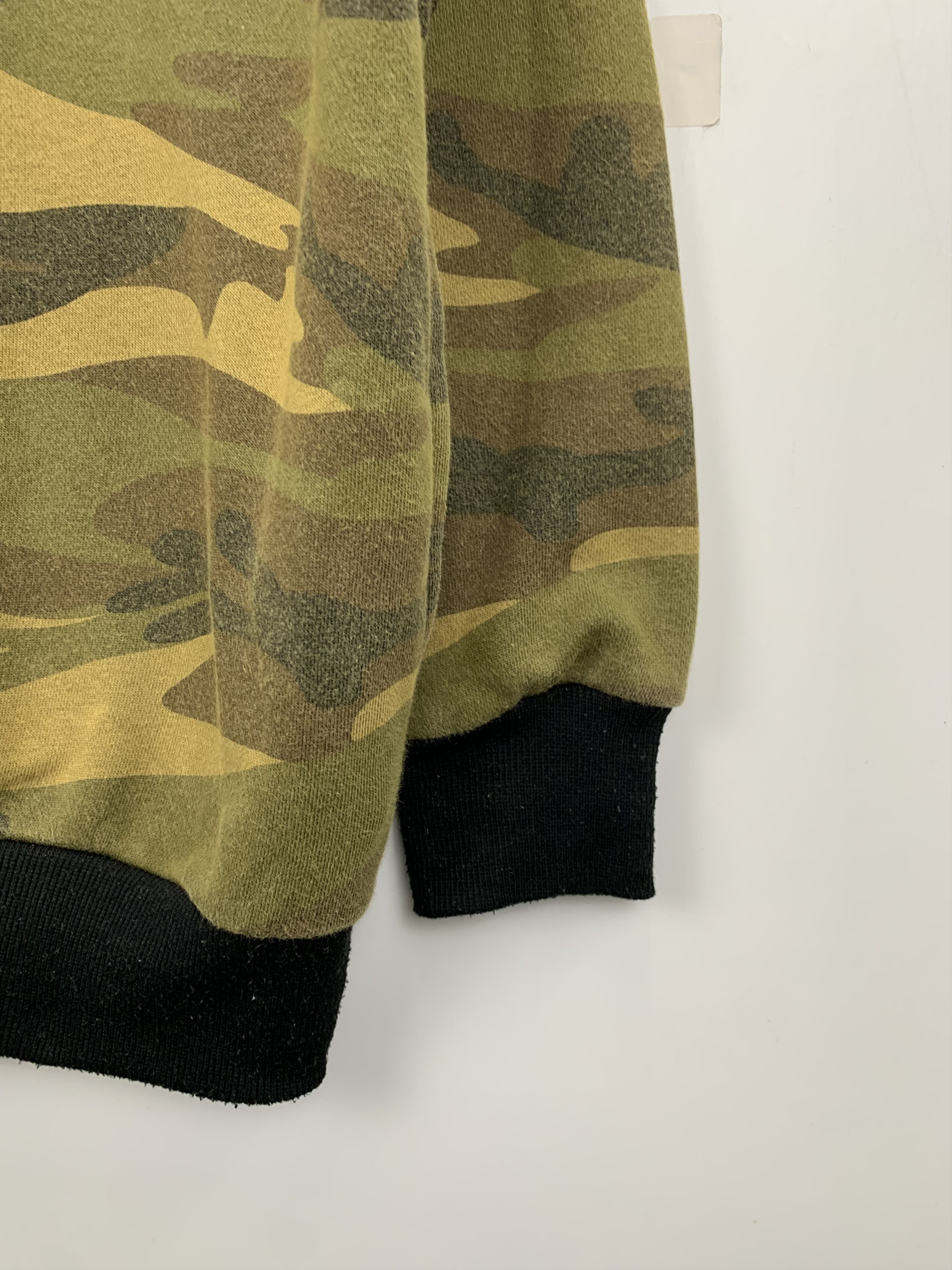 Japanese Brand × Vintage Vintage Japanese Brand Camo Hoodie Pullover Jacket Size US L / EU 52-54 / 3 - 4 Thumbnail