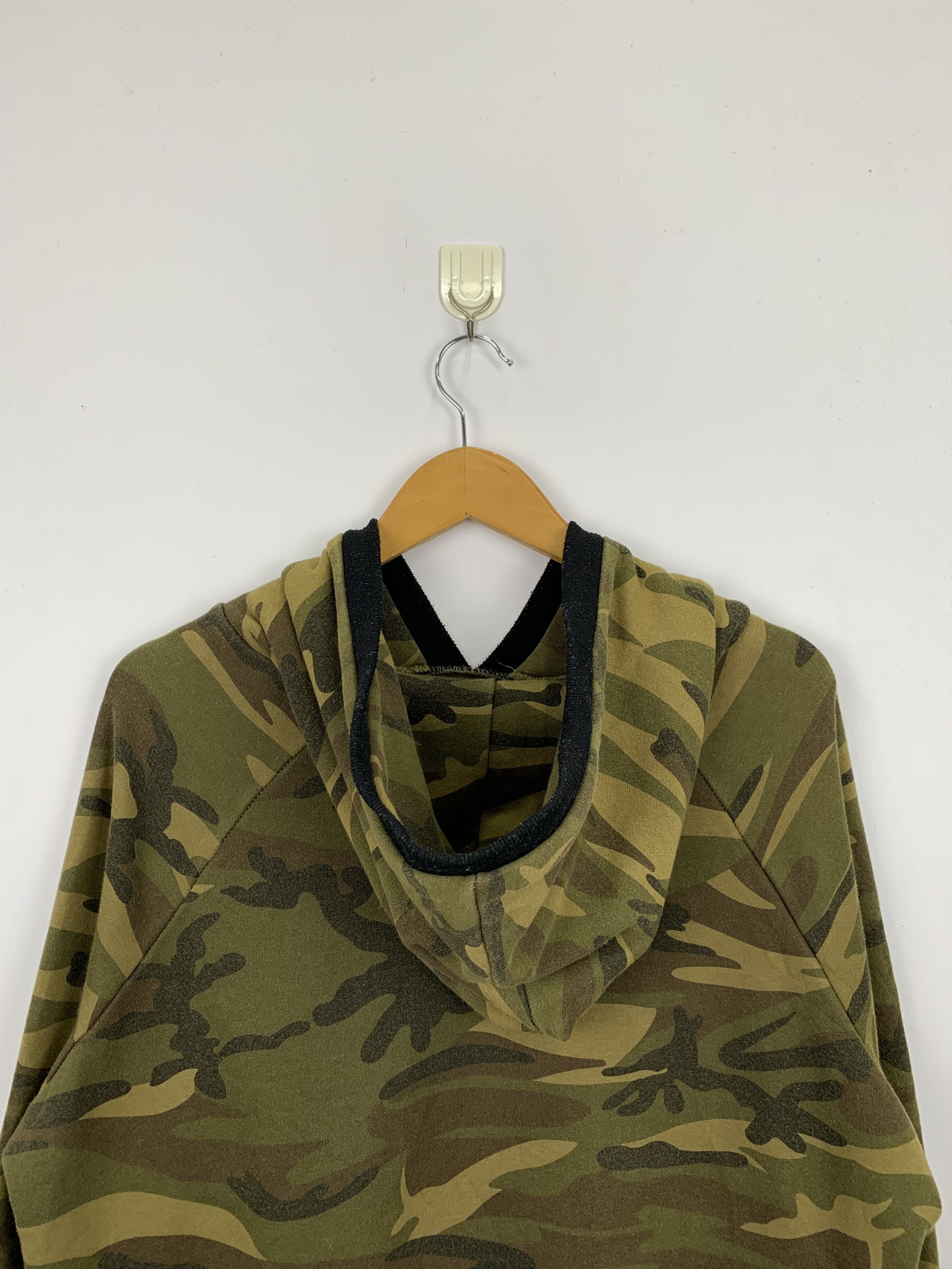 Japanese Brand × Vintage Vintage Japanese Brand Camo Hoodie Pullover Jacket Size US L / EU 52-54 / 3 - 7 Thumbnail