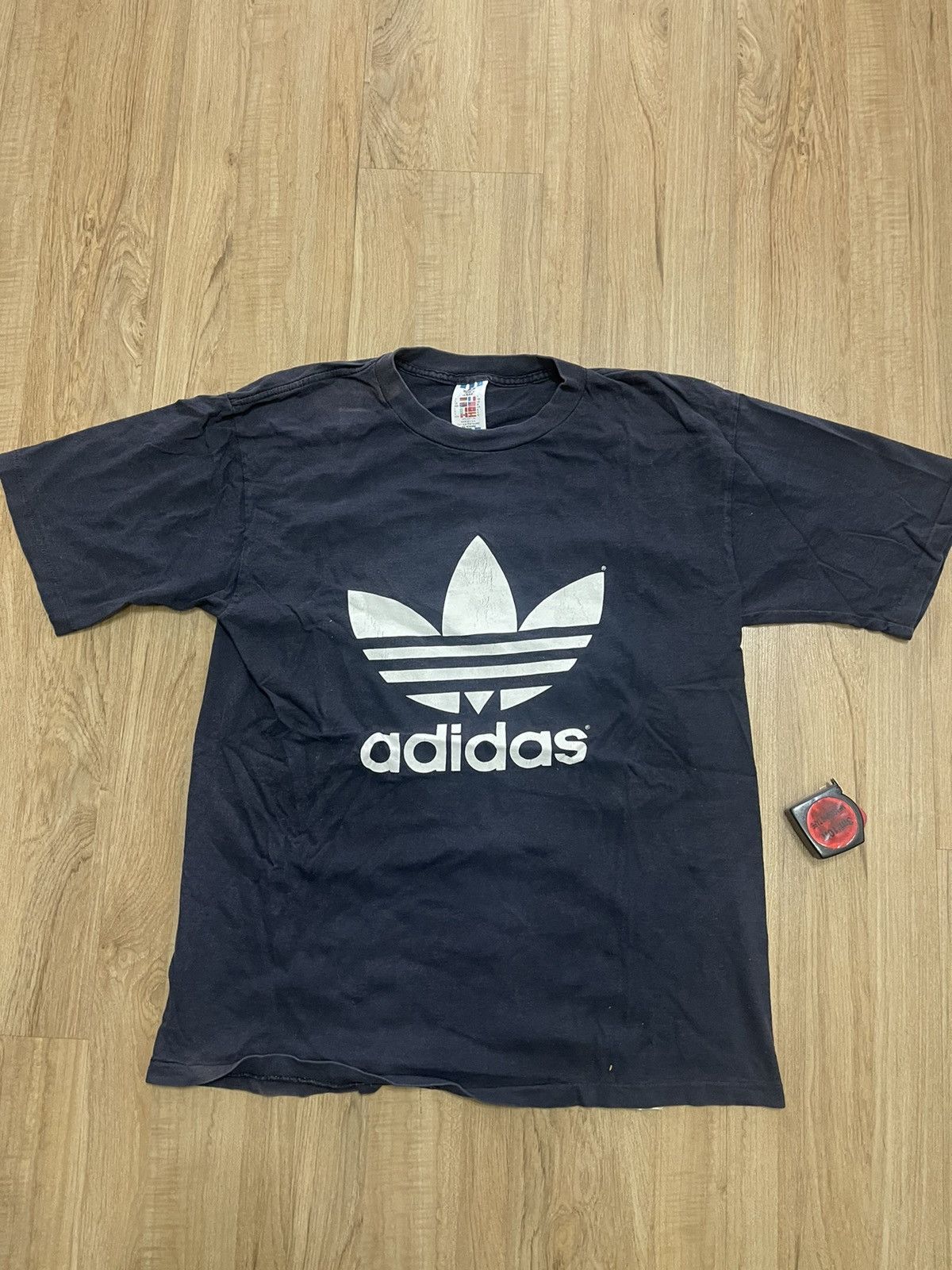 Vintage adidas trefoil tshirt