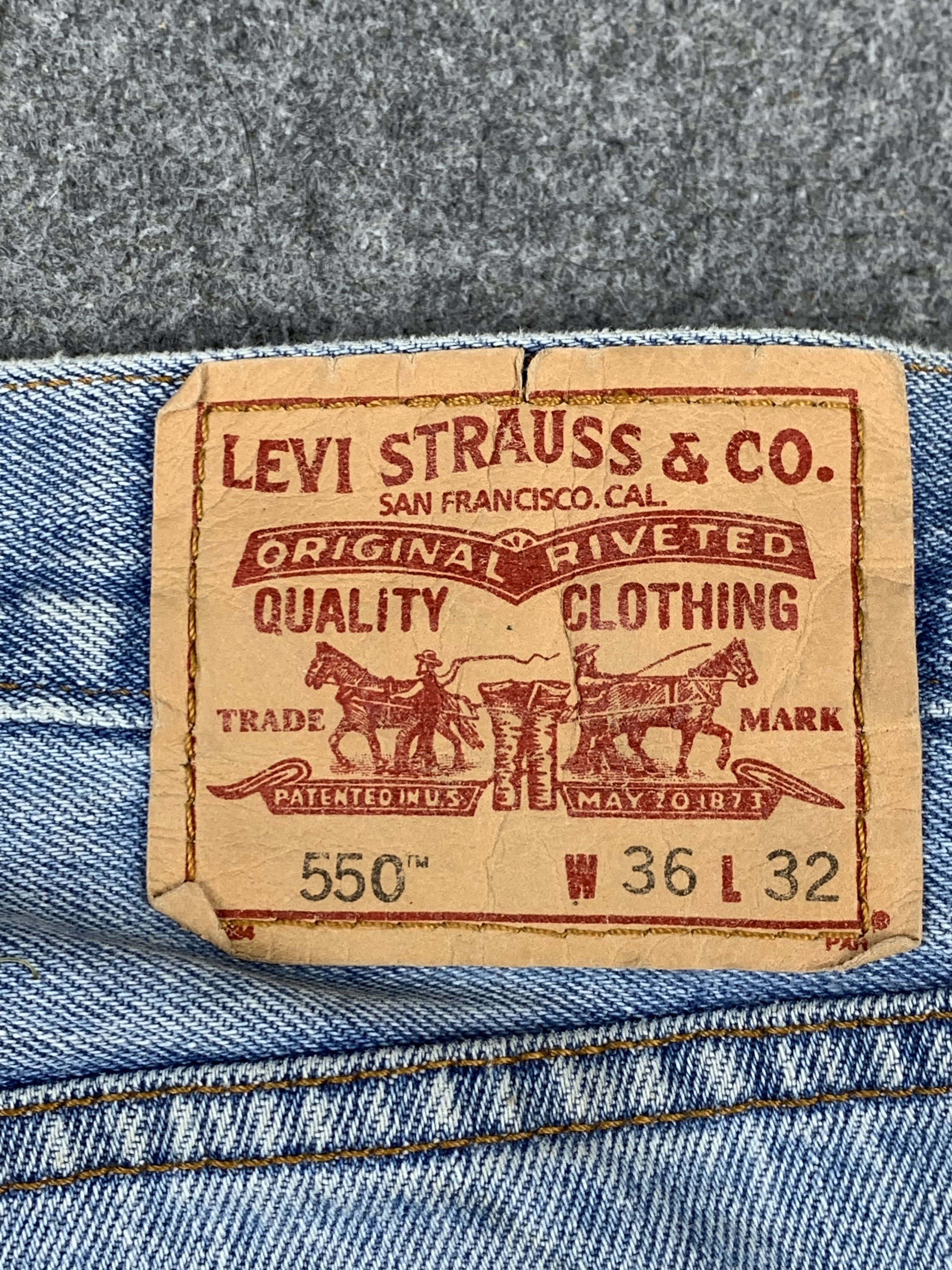 Levi's Vintage Levis 550 Light Wash Jeans DP2135 Size US 37 - 3 Thumbnail