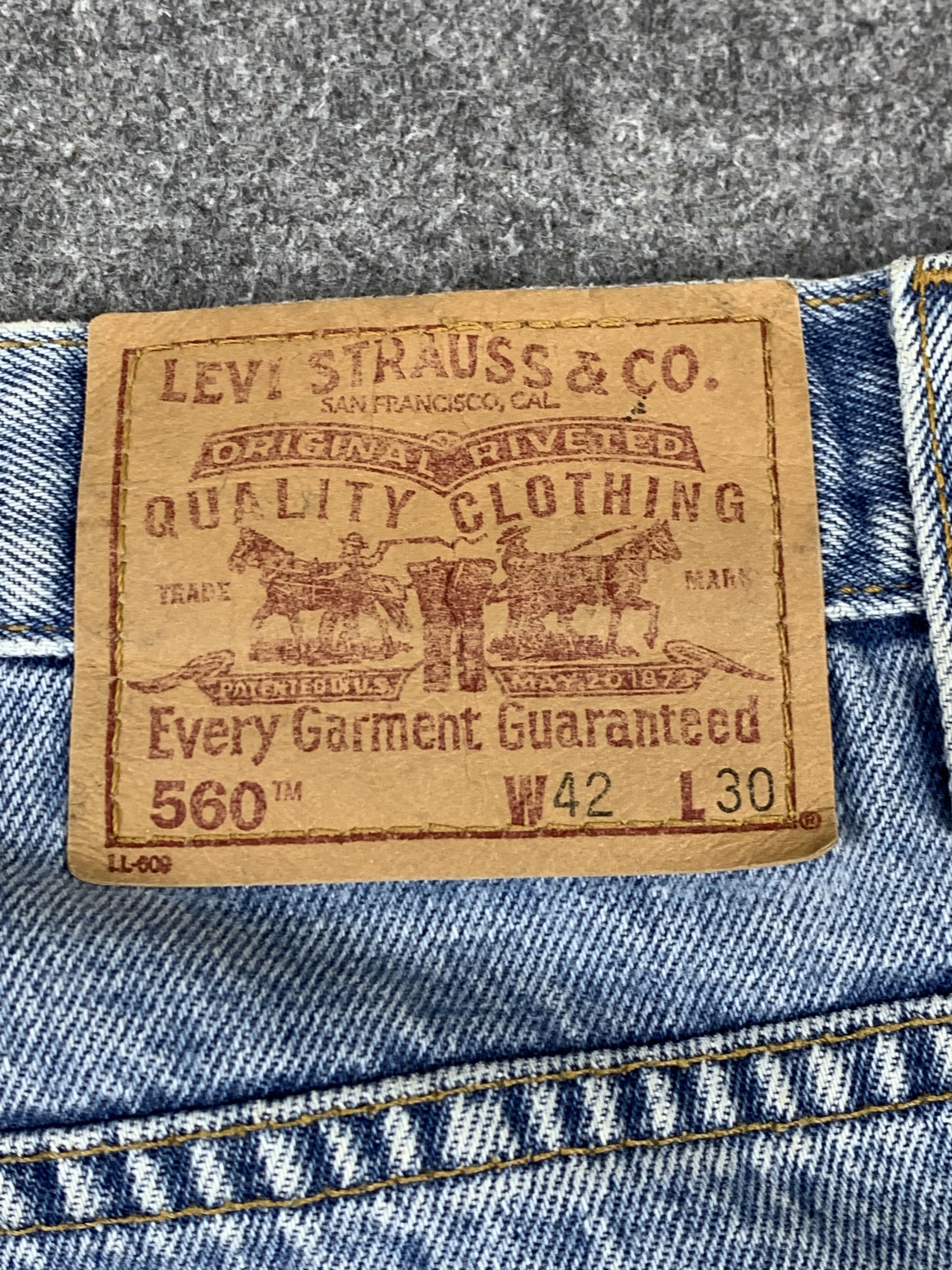 Levi's Vintage 90s Levis 560 Light Wash Jeans DP2136 Size US 40 / EU 56 - 3 Thumbnail