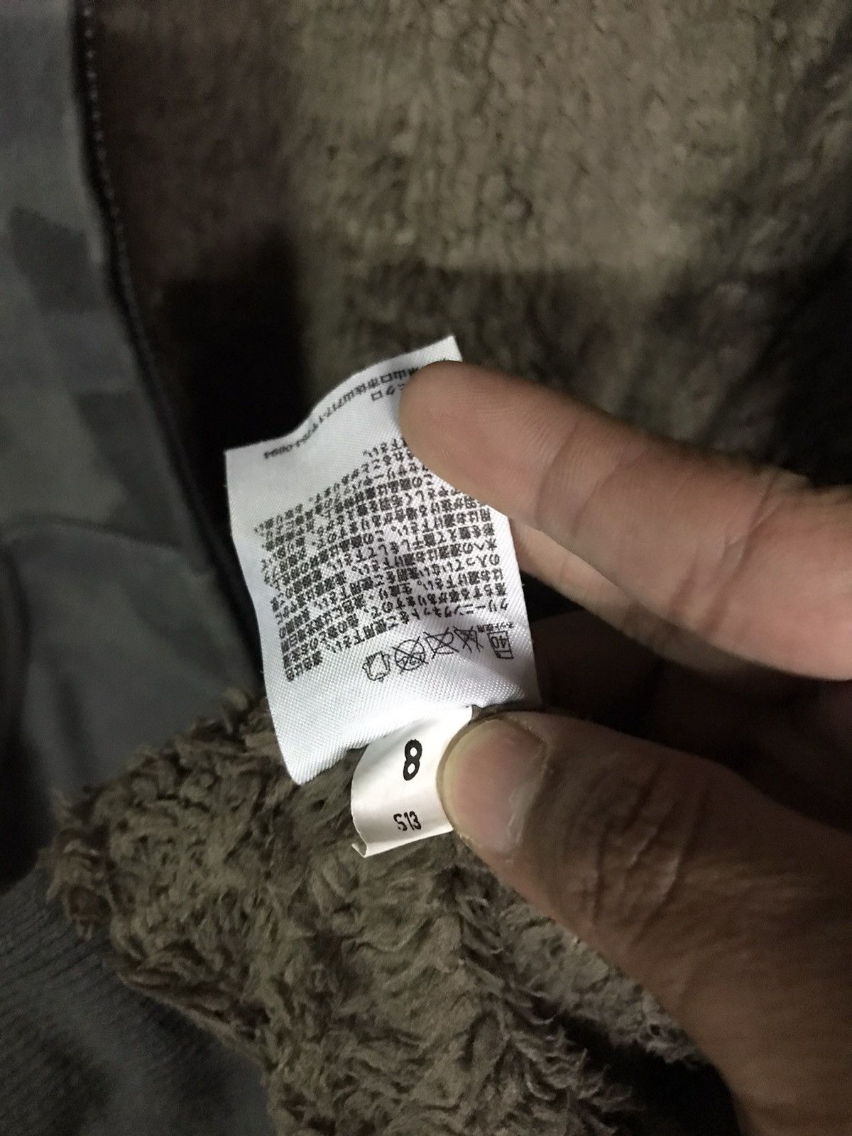 Uniqlo Uniqlo Camo Hoodie Fullzip Size US L / EU 52-54 / 3 - 7 Thumbnail
