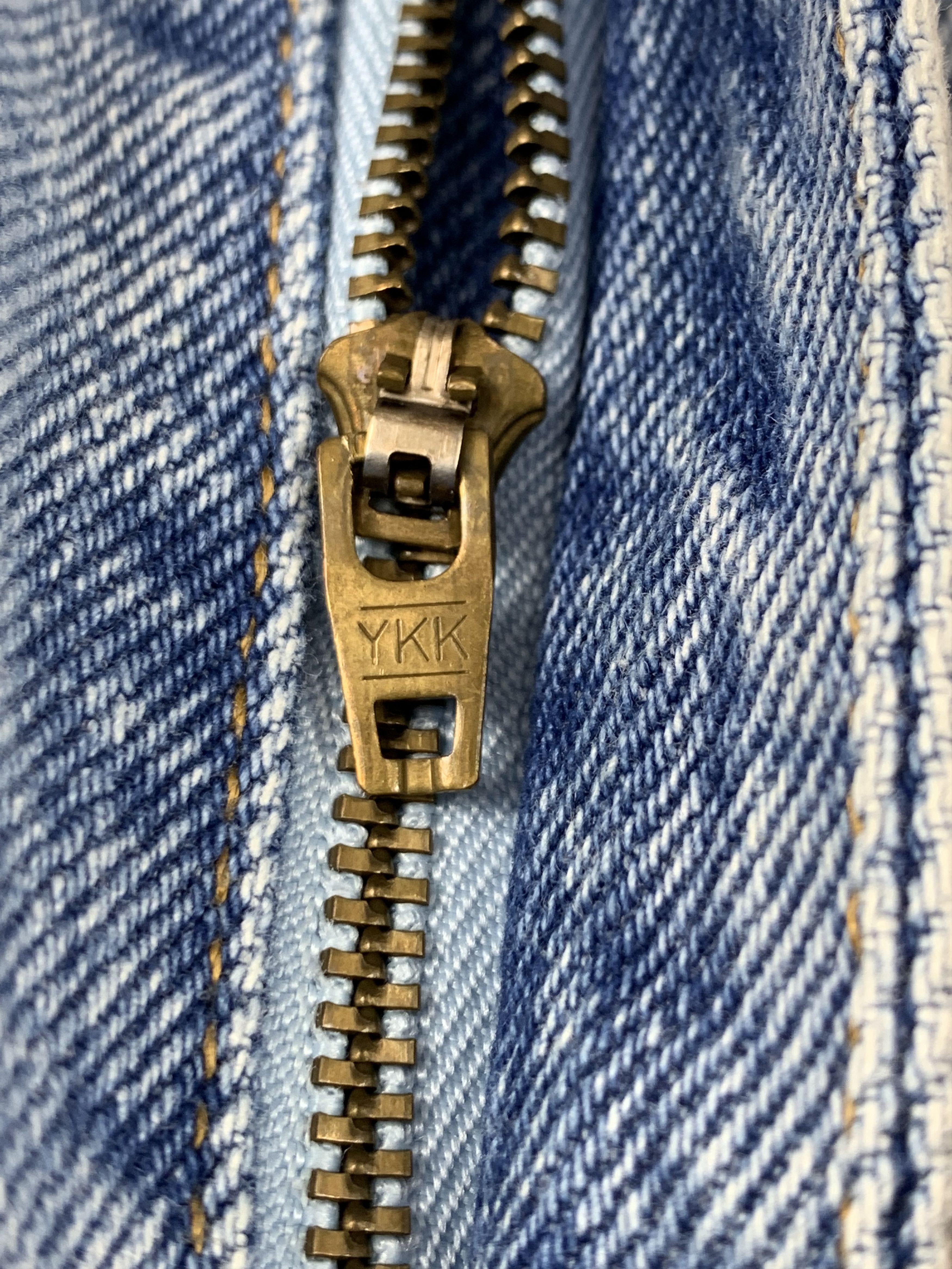 Levi's Vintage 90s Levis 550 Light Wash Jeans DP2142 Size US 38 / EU 54 - 9 Thumbnail
