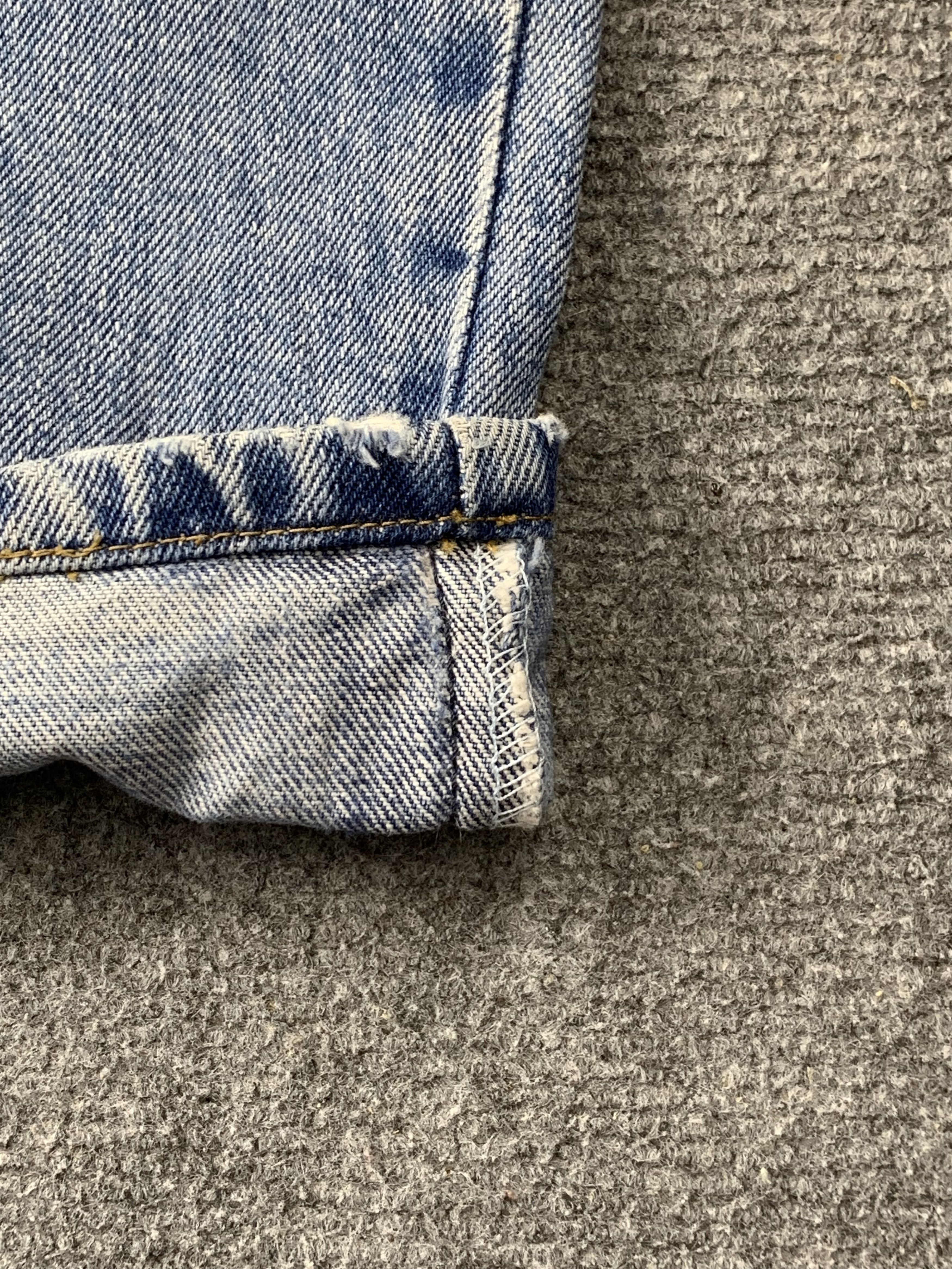 Levi's Vintage Levis 505 Faded Blue Jeans DP2144 Size US 37 - 9 Thumbnail