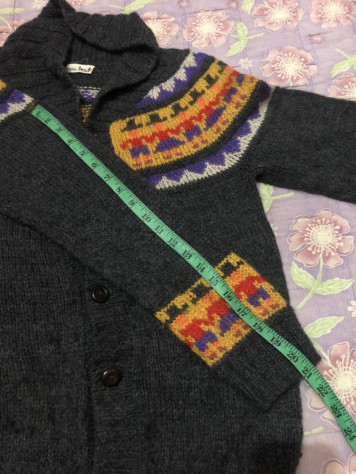 Japanese Brand × Vintage 90s Tititaca Knit Sweater Button Style Santa Design Size US M / EU 48-50 / 2 - 8 Thumbnail