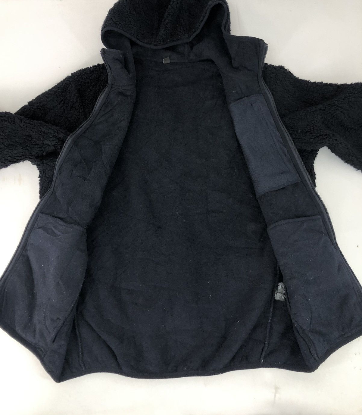 Japanese Brand × Vintage Uniqlo Fluffy Wool Jacket Hoodies Padded Style Size US XL / EU 56 / 4 - 4 Thumbnail