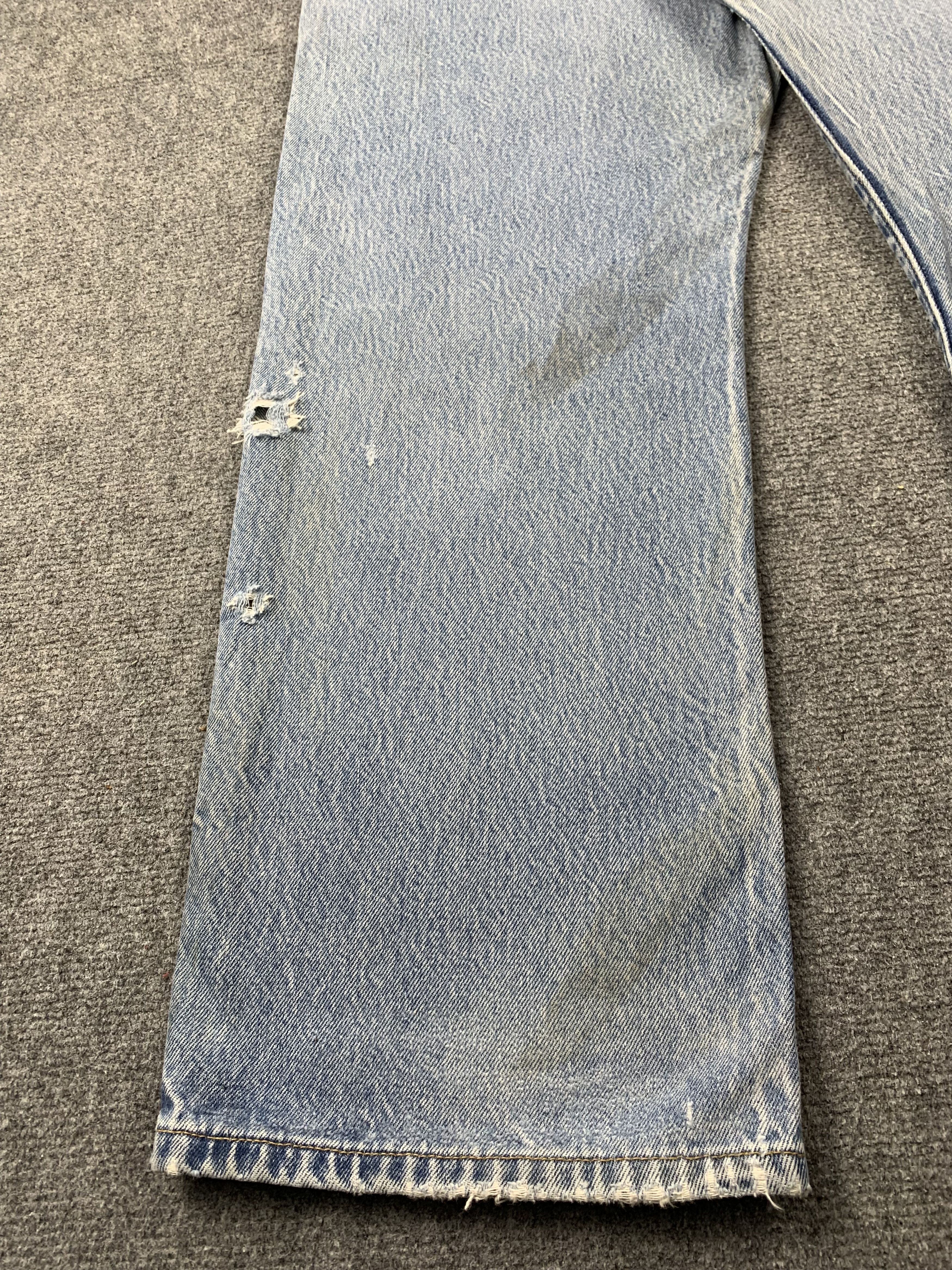 Levi's Vintage Levis 501 Faded Blue Jeans DP2148 Size US 36 / EU 52 - 18 Thumbnail