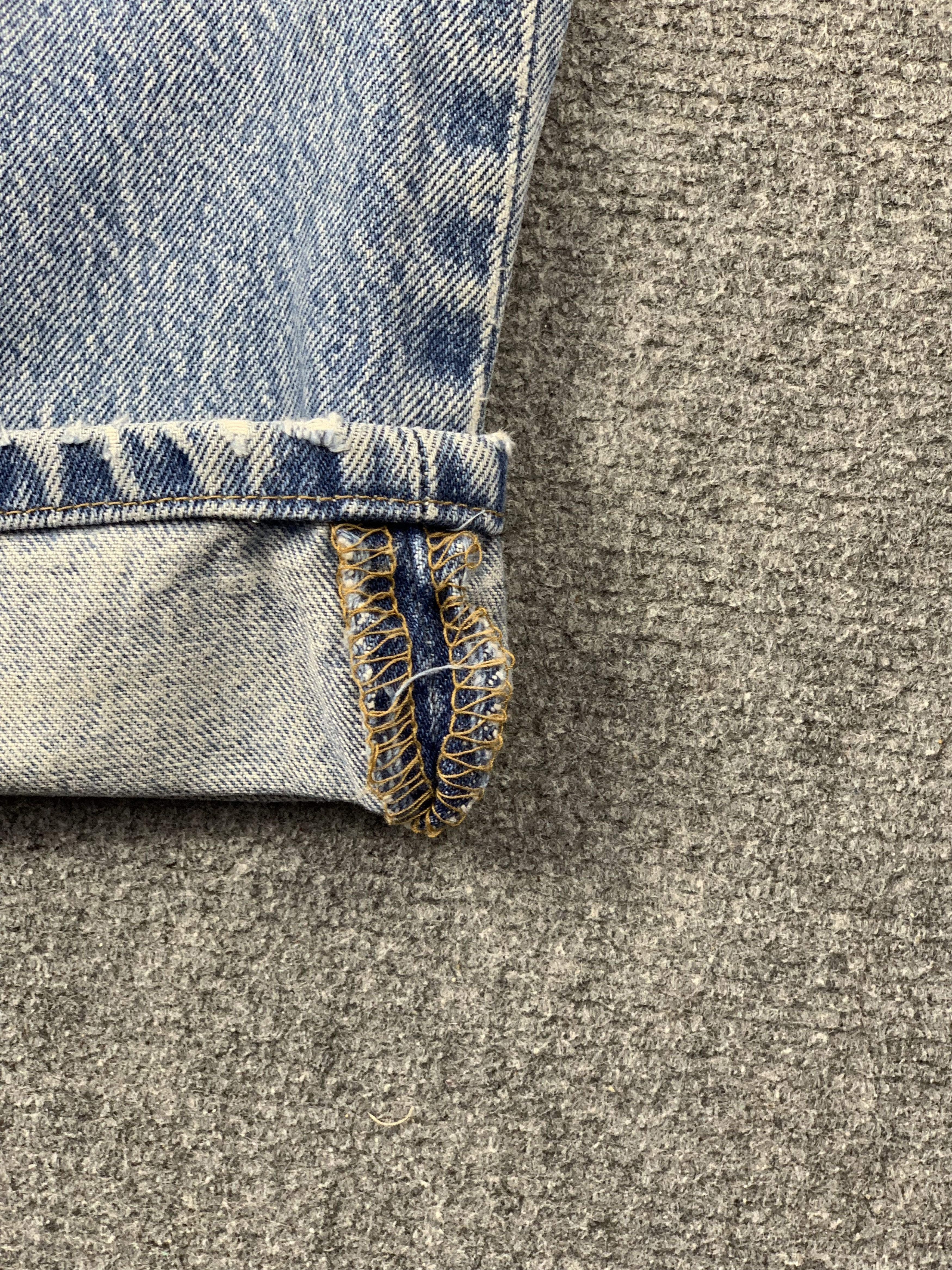 Levi's Vintage Levis 501 Faded Blue Jeans DP2148 Size US 36 / EU 52 - 8 Thumbnail