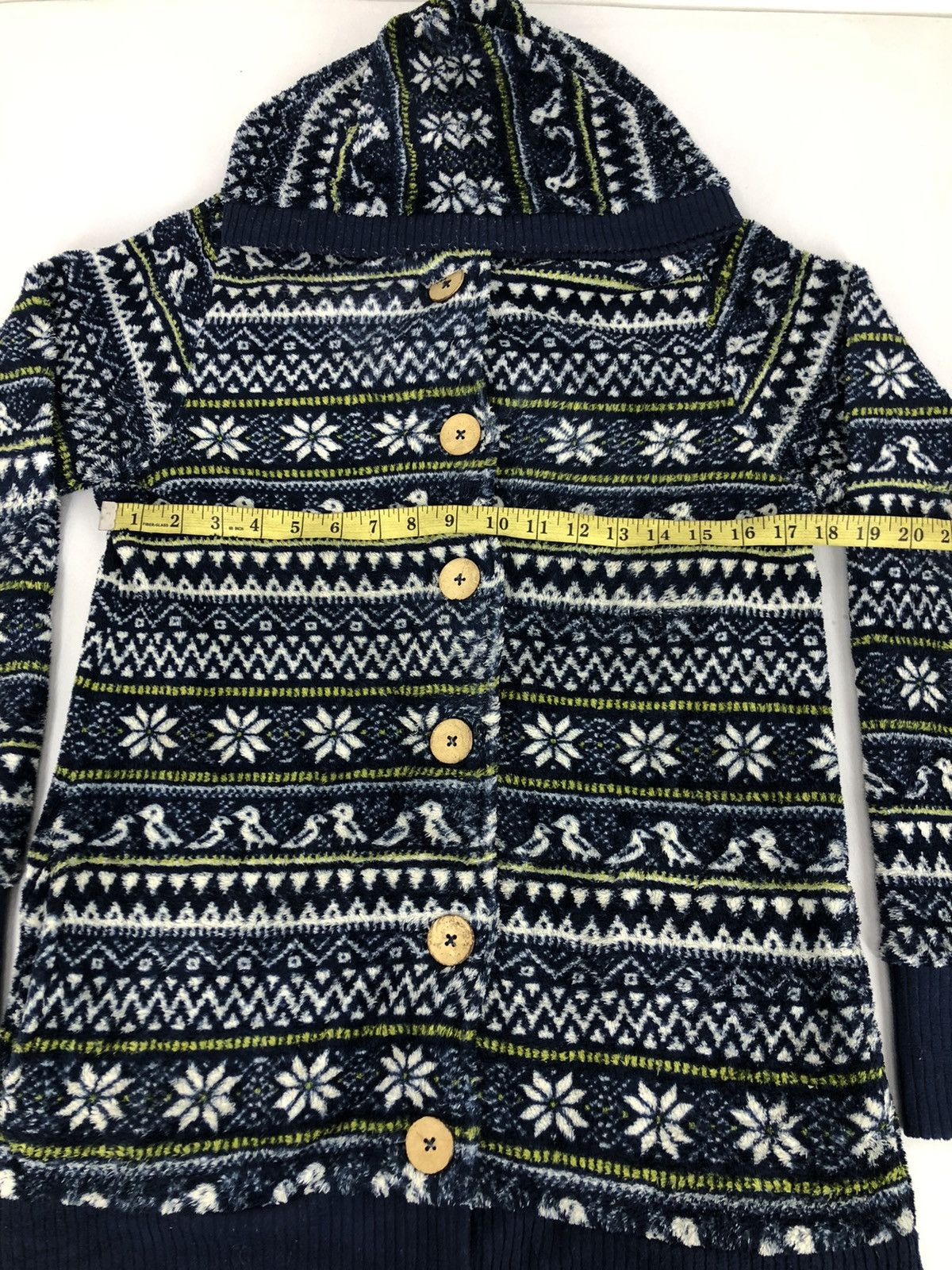 Japanese Brand × Vintage Fleece Sweatshirt Hoodies Snowflake Ethic Native Design Size US S / EU 44-46 / 1 - 5 Thumbnail
