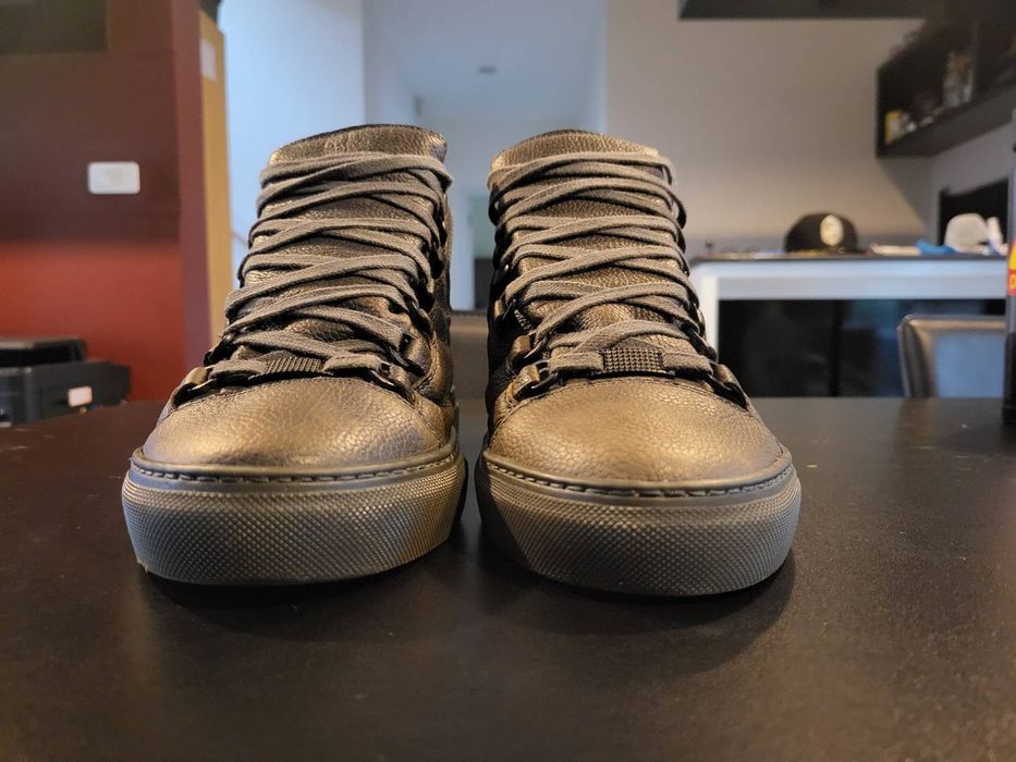 balenciaga arena brun