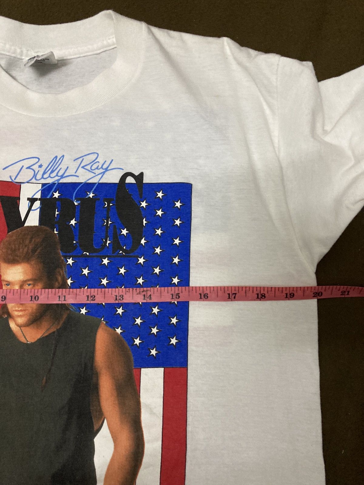 Band Tees Vintage 1993 Billy Ray Cyrus I Aint’t Your Dog No More Tour Size US M / EU 48-50 / 2 - 17 Thumbnail