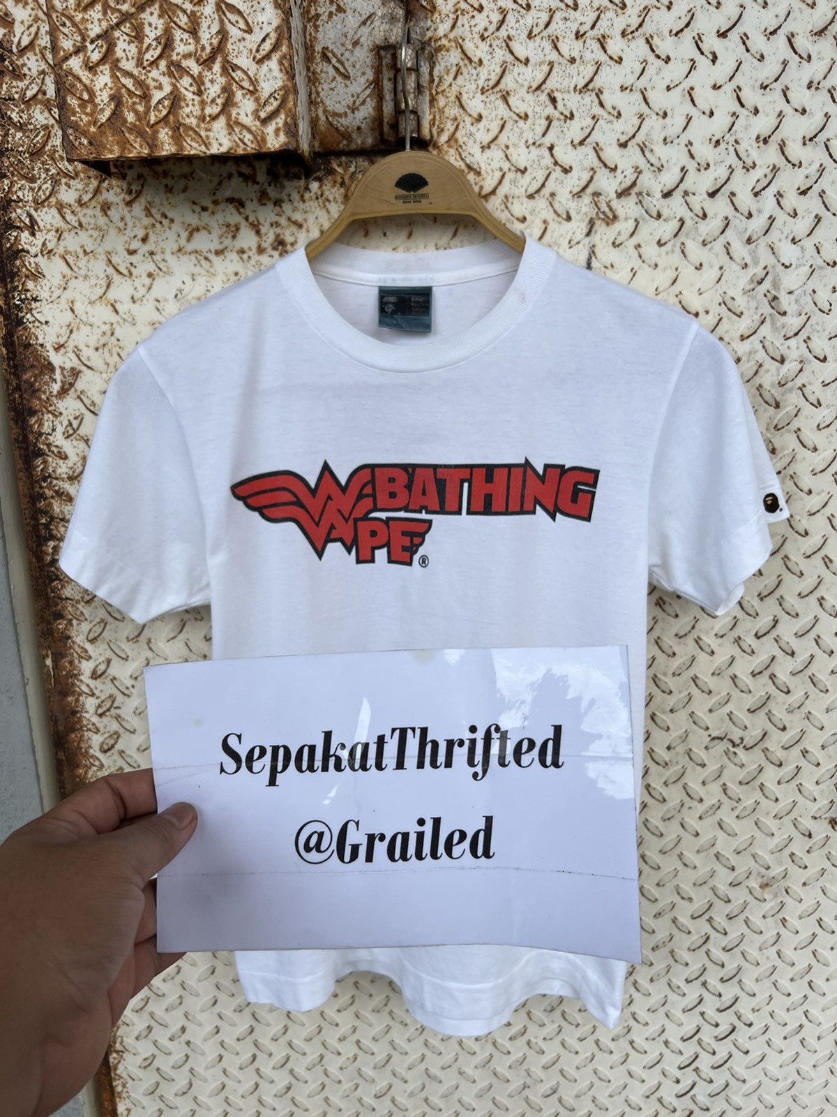 Vintage WONDER WOMAN TEE Size US S / EU 44-46 / 1 - 12 Thumbnail